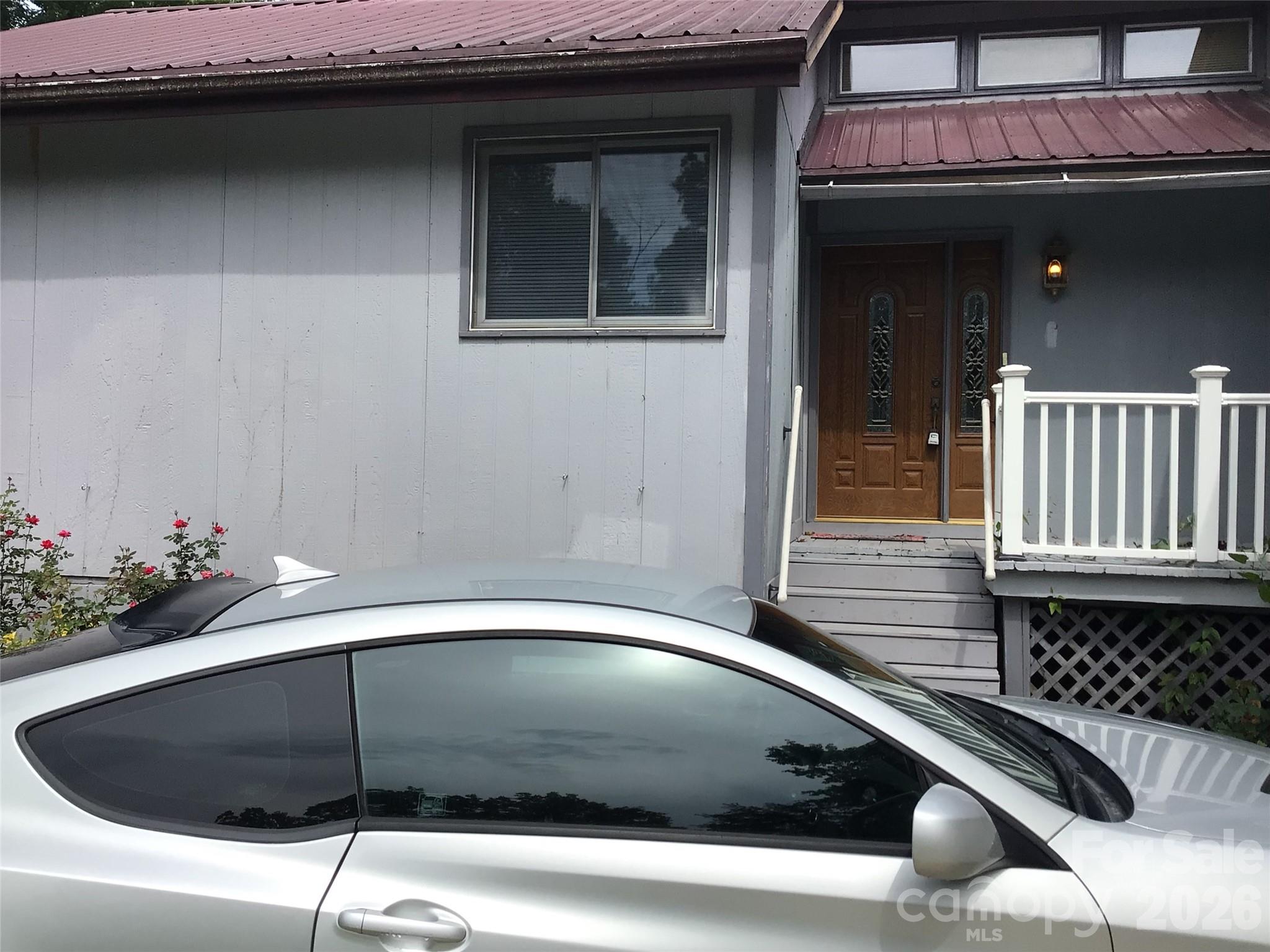 214 Big Bear Boulevard — Old Fort
