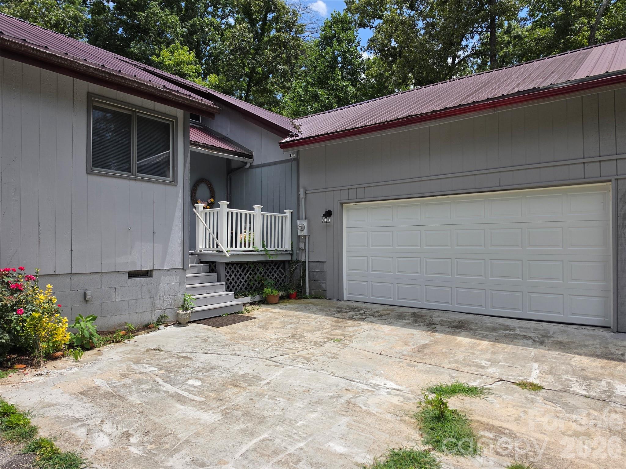 214 Big Bear Boulevard — Old Fort