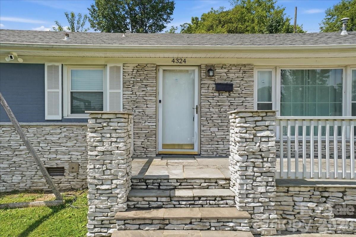 4324 Hidden Valley Road — Charlotte