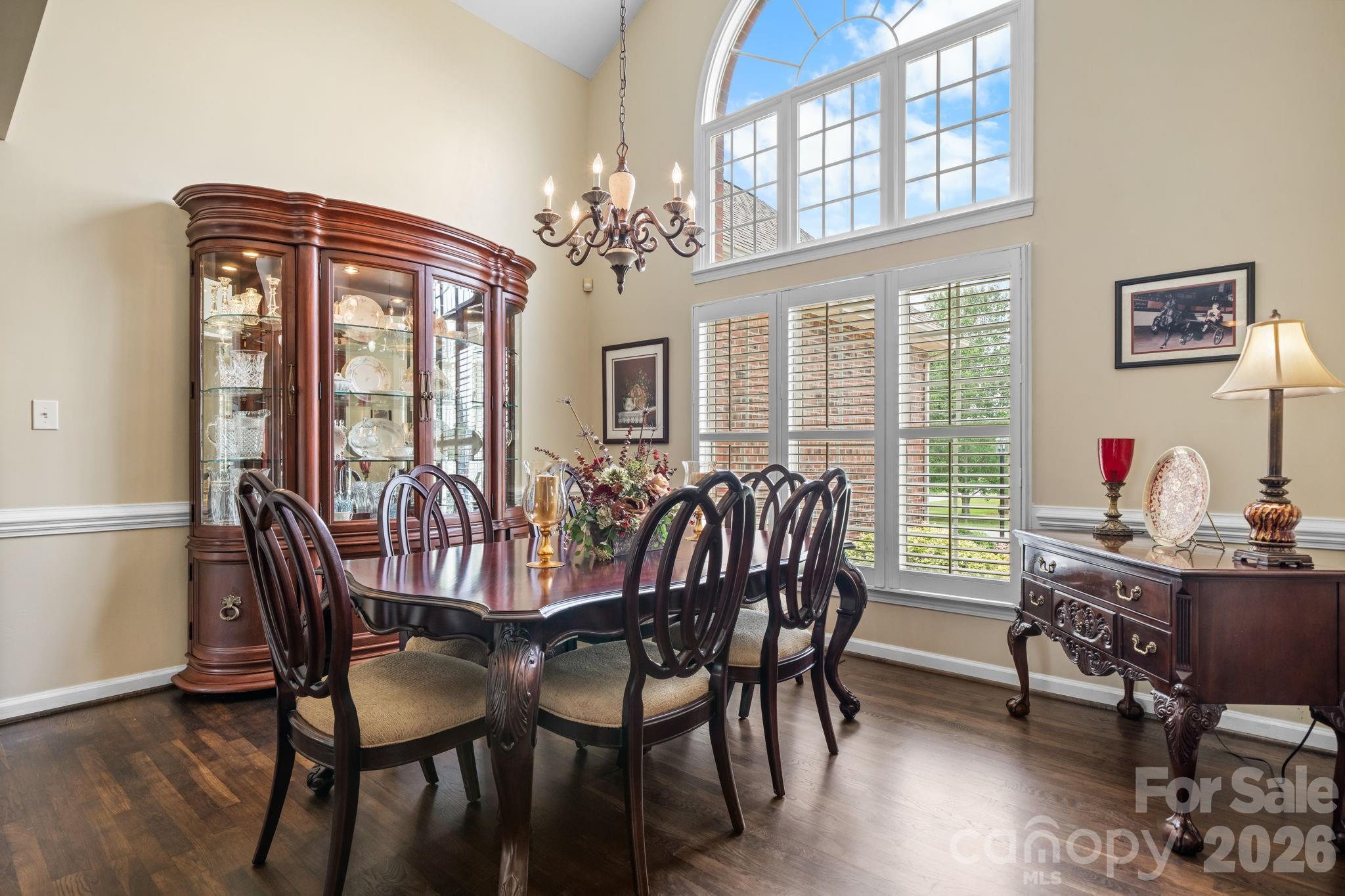 3992 Brickfield Street — Hickory