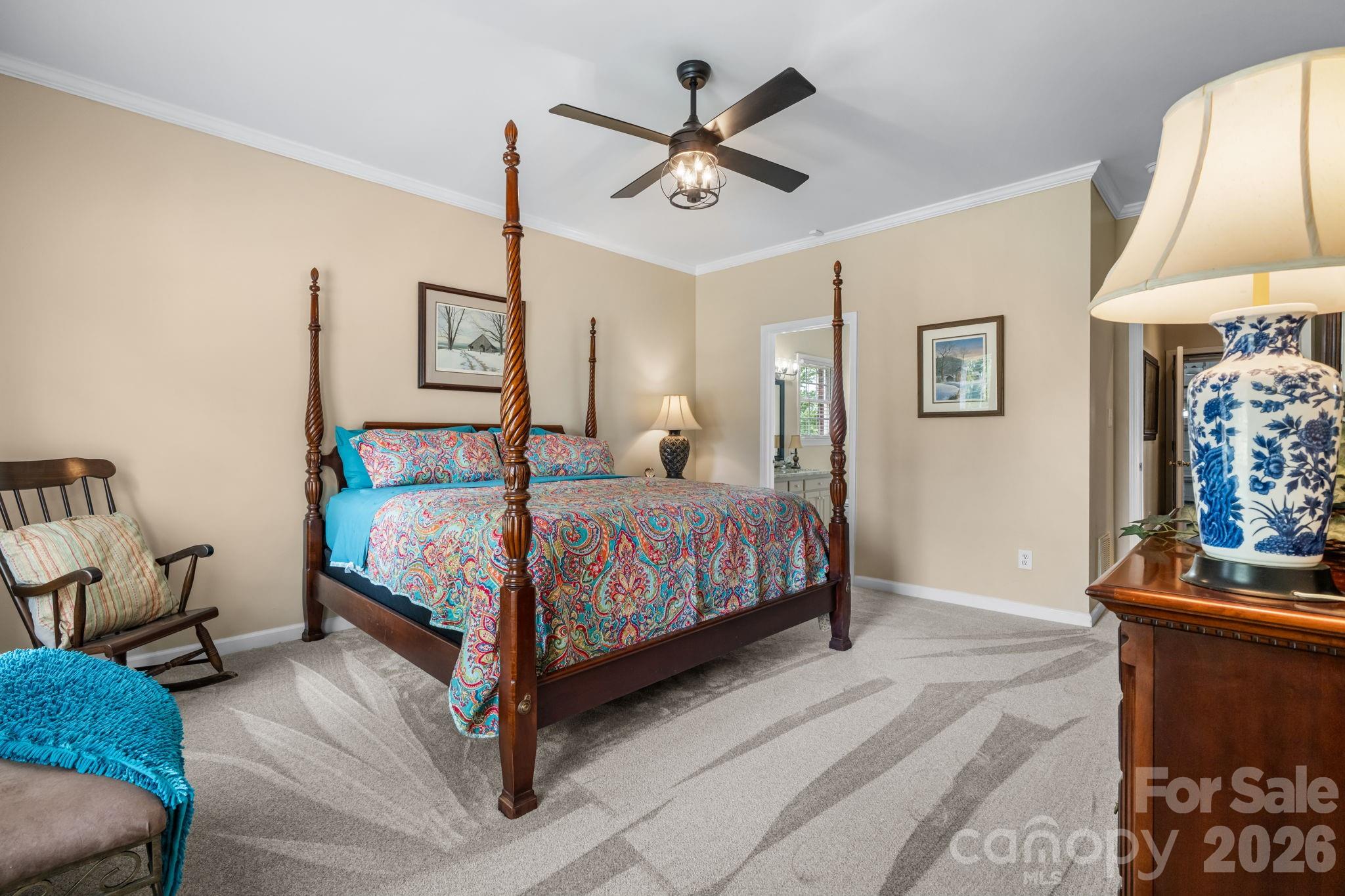 3992 Brickfield Street — Hickory
