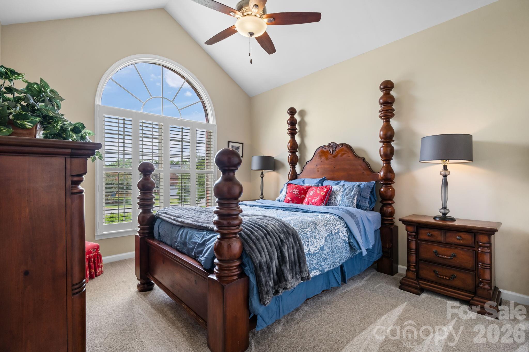 3992 Brickfield Street — Hickory