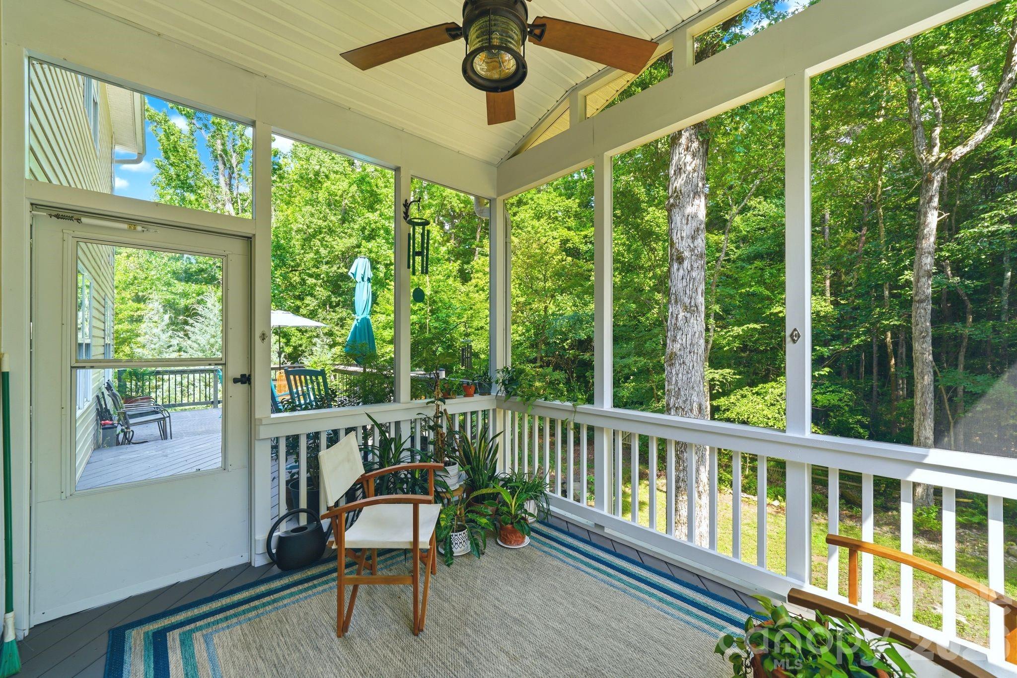 6220 Tulip Poplar Place — Huntersville