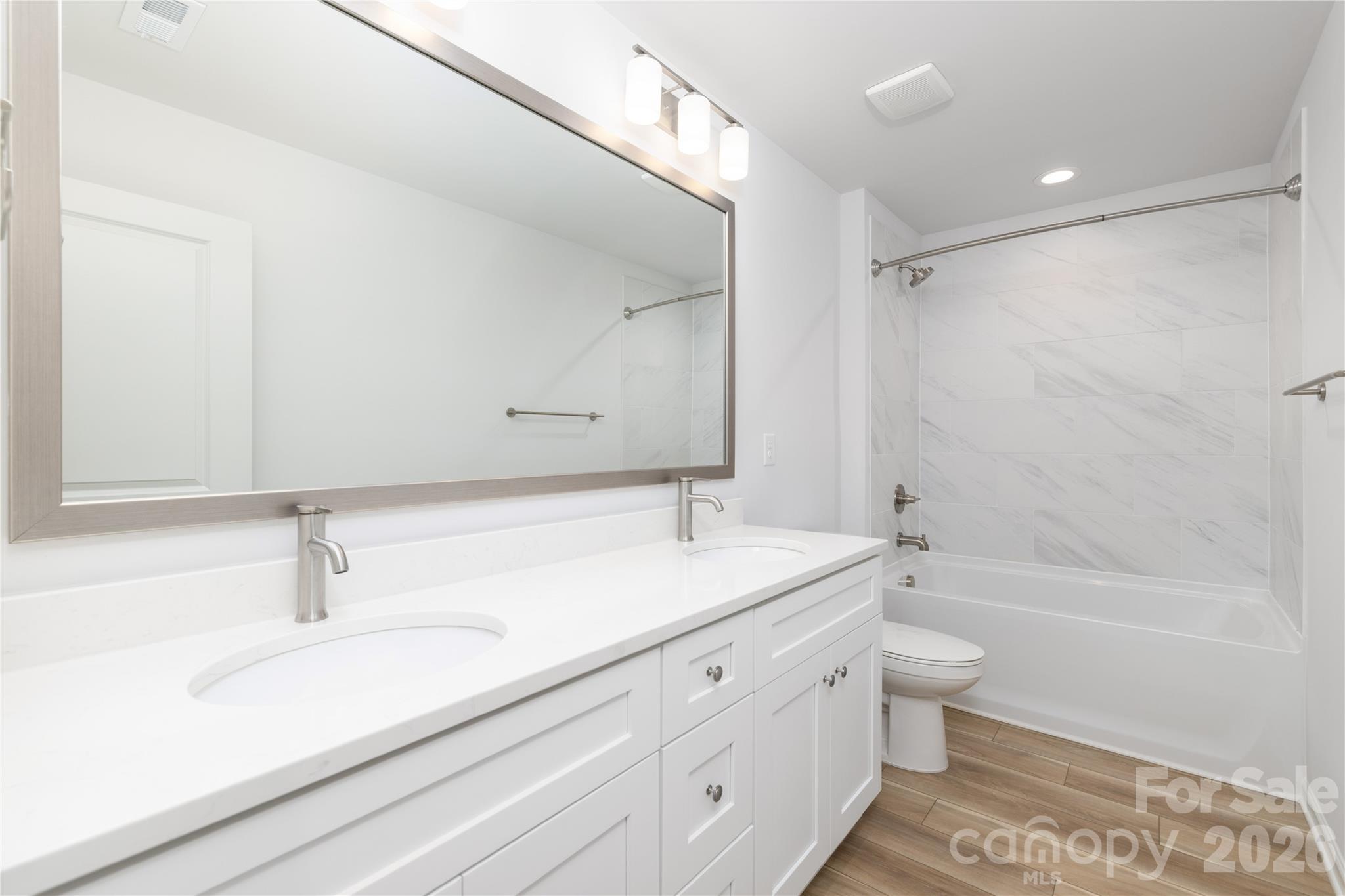 9532 Misenheimer Road — Charlotte