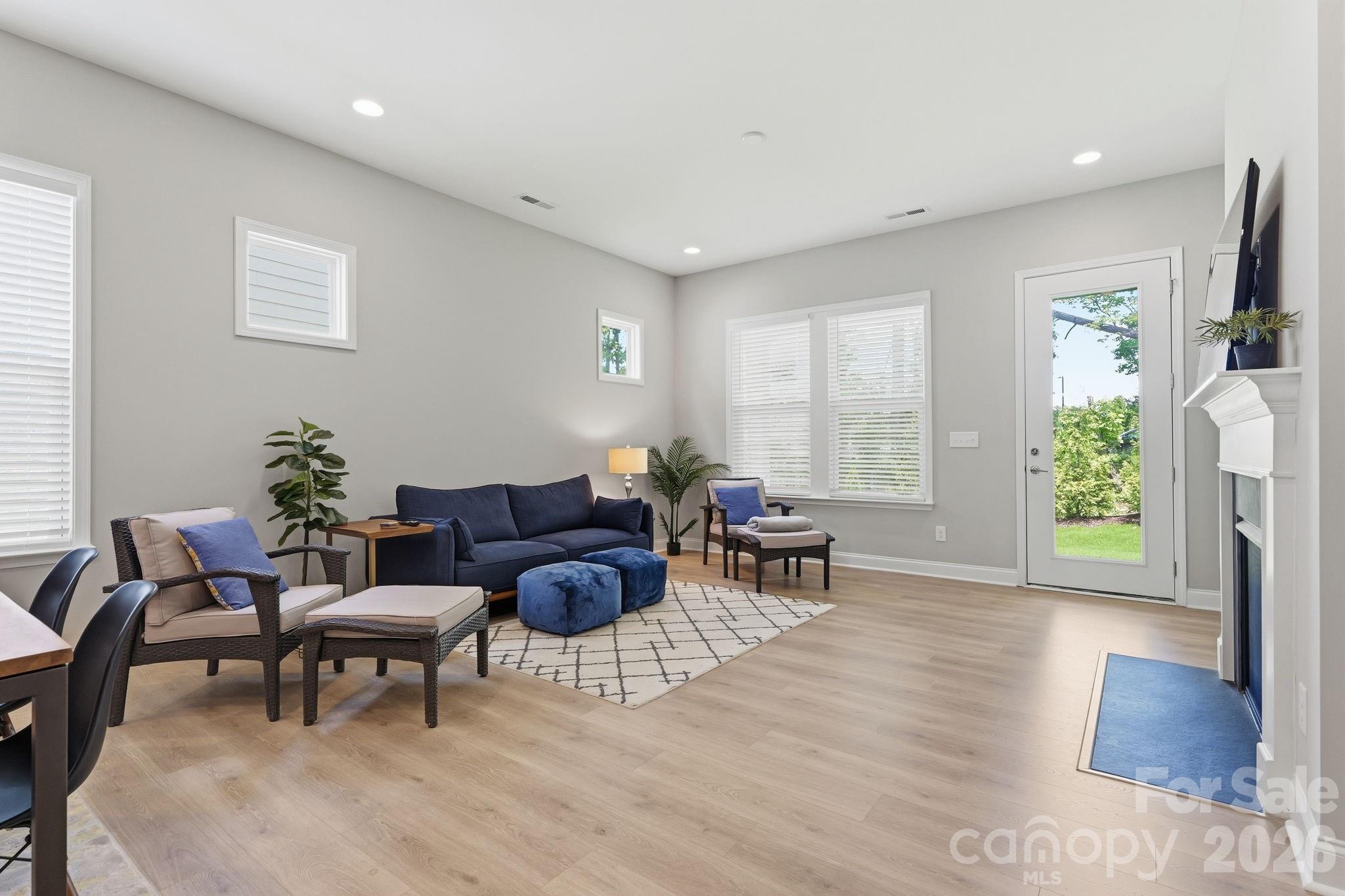 17138 Sand Bank Road — Charlotte