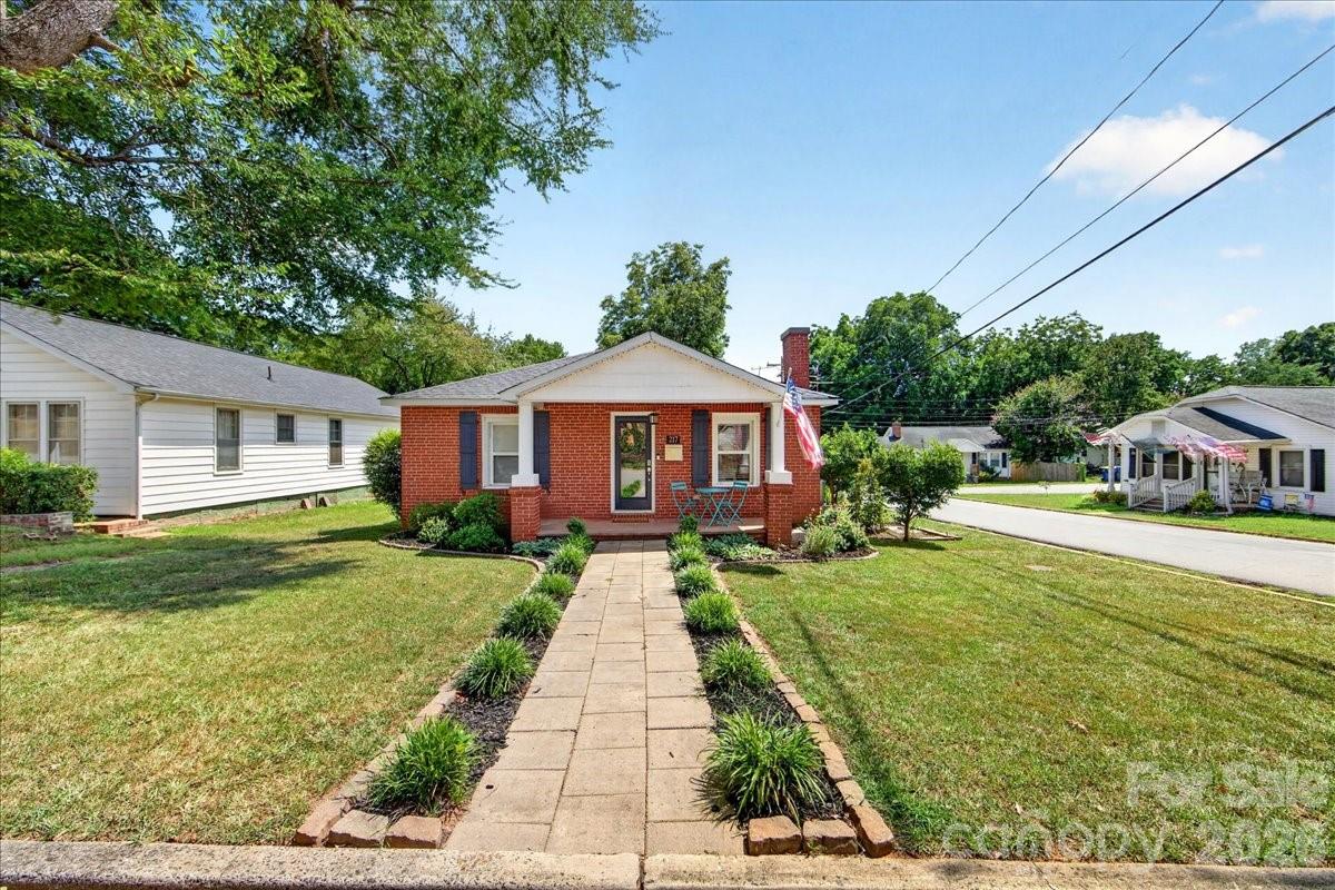 217 Todd Street — Belmont