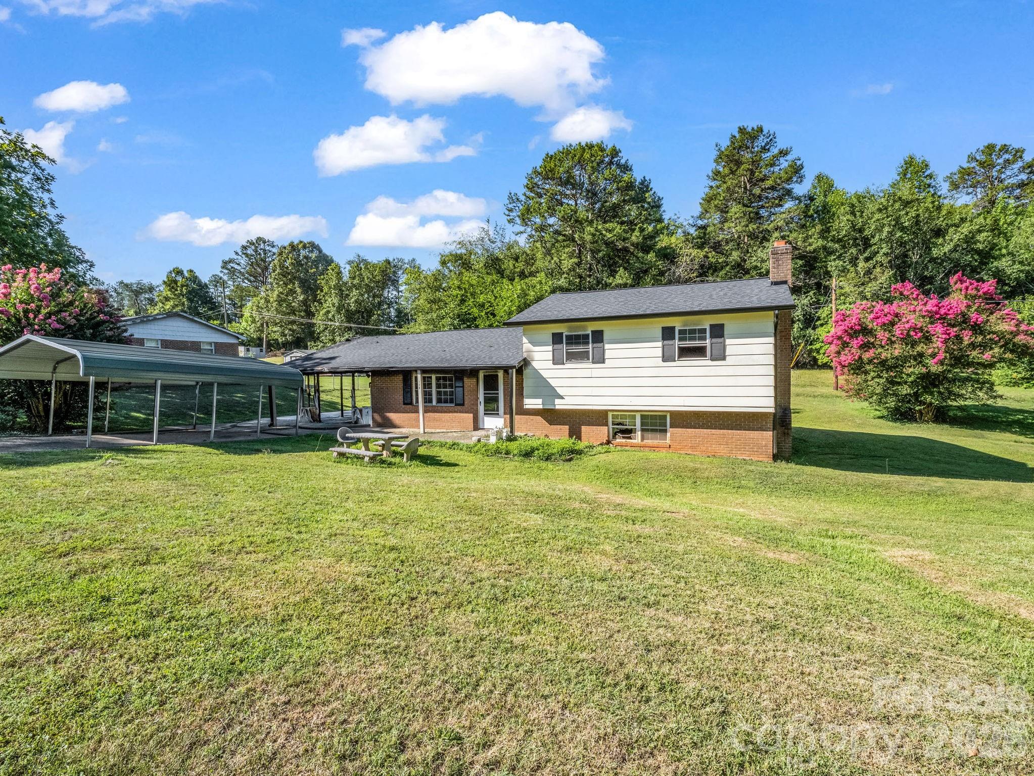 176 Michael Street — Bostic