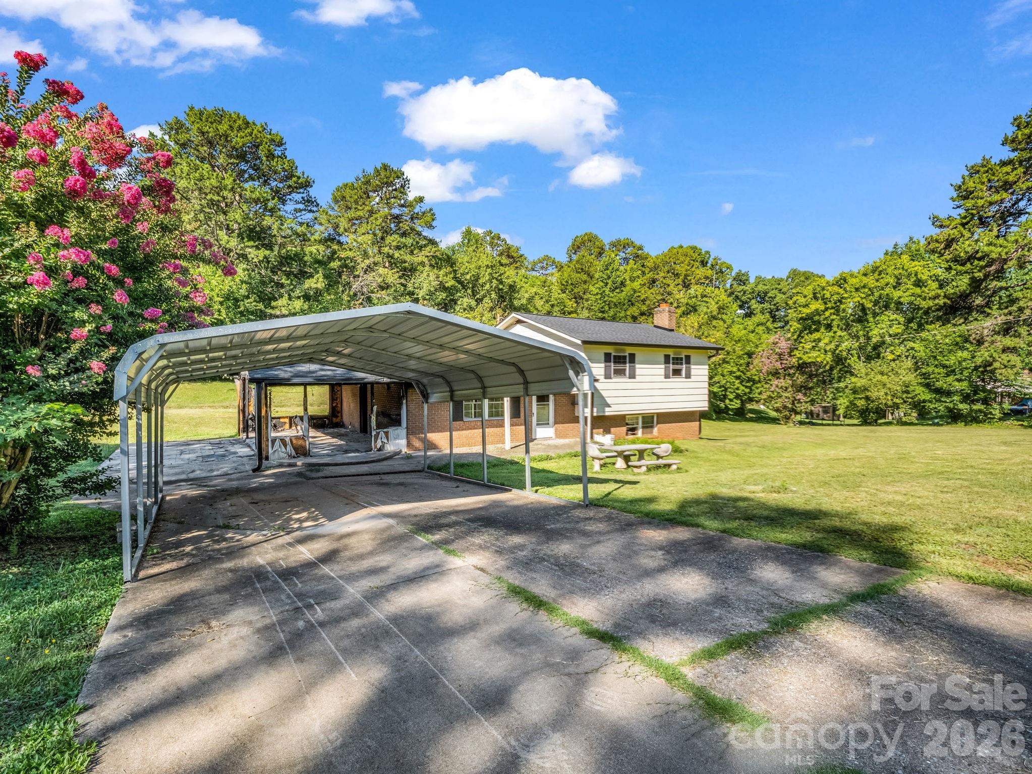 176 Michael Street — Bostic