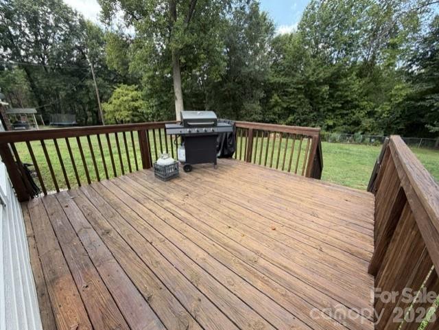 648 Summerow Road — Stanley