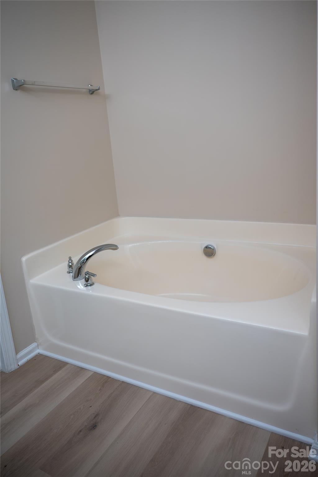9150 Redmond Trace Road — Charlotte