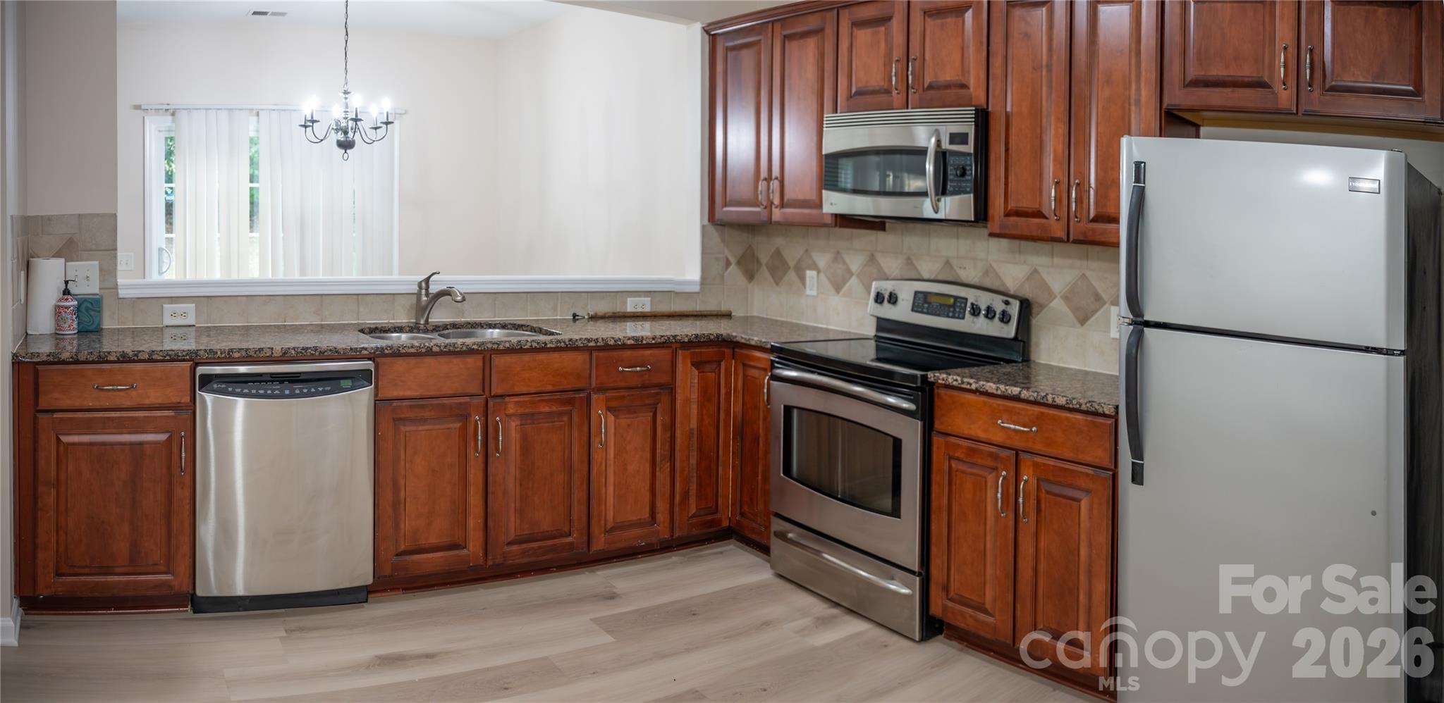 9150 Redmond Trace Road — Charlotte