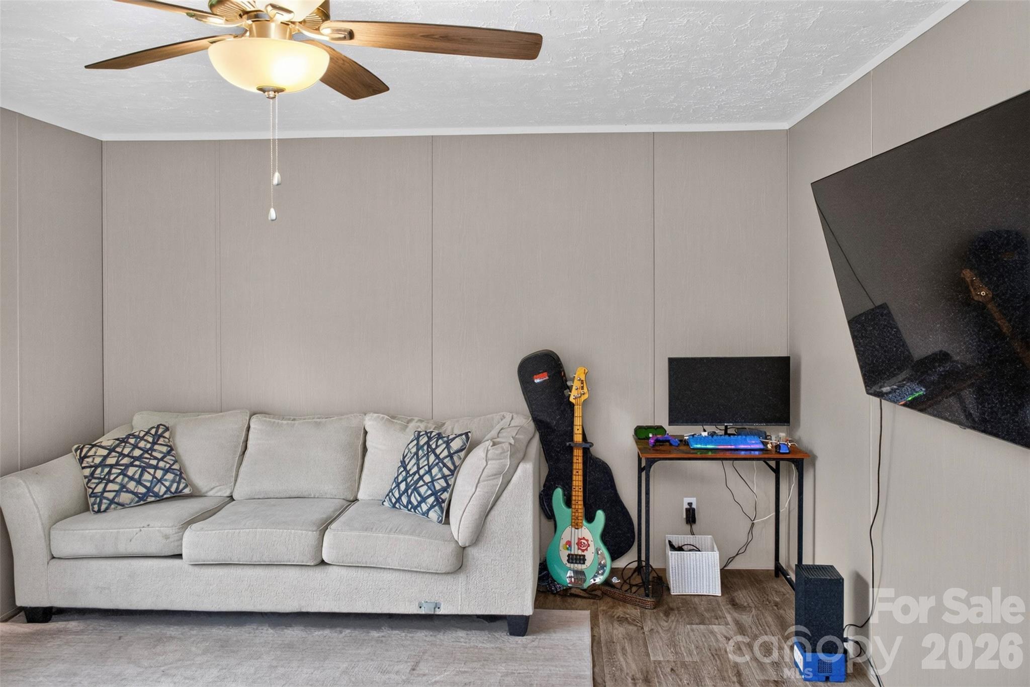 742 Sidney Cornwell Drive — Catawba