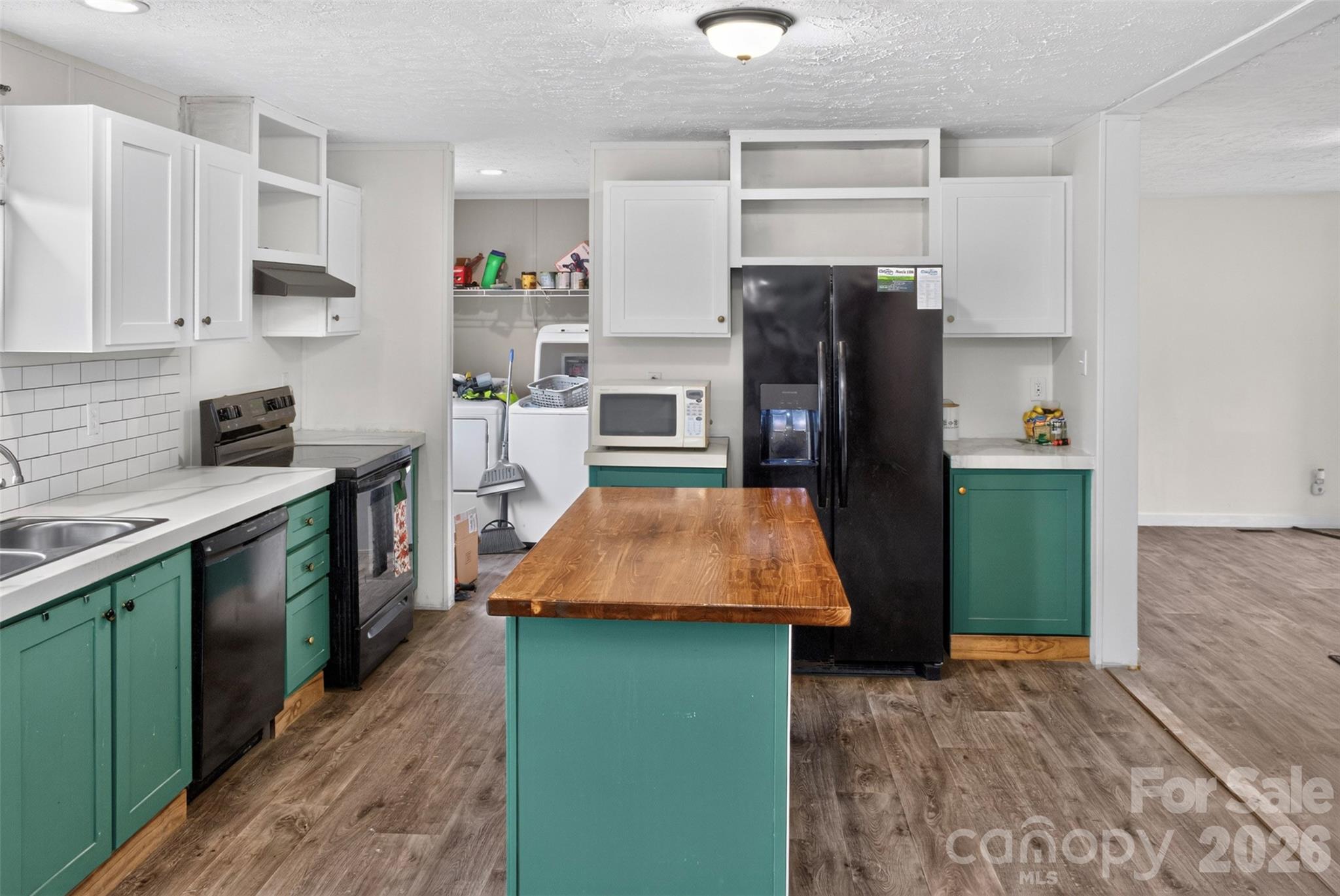 742 Sidney Cornwell Drive — Catawba