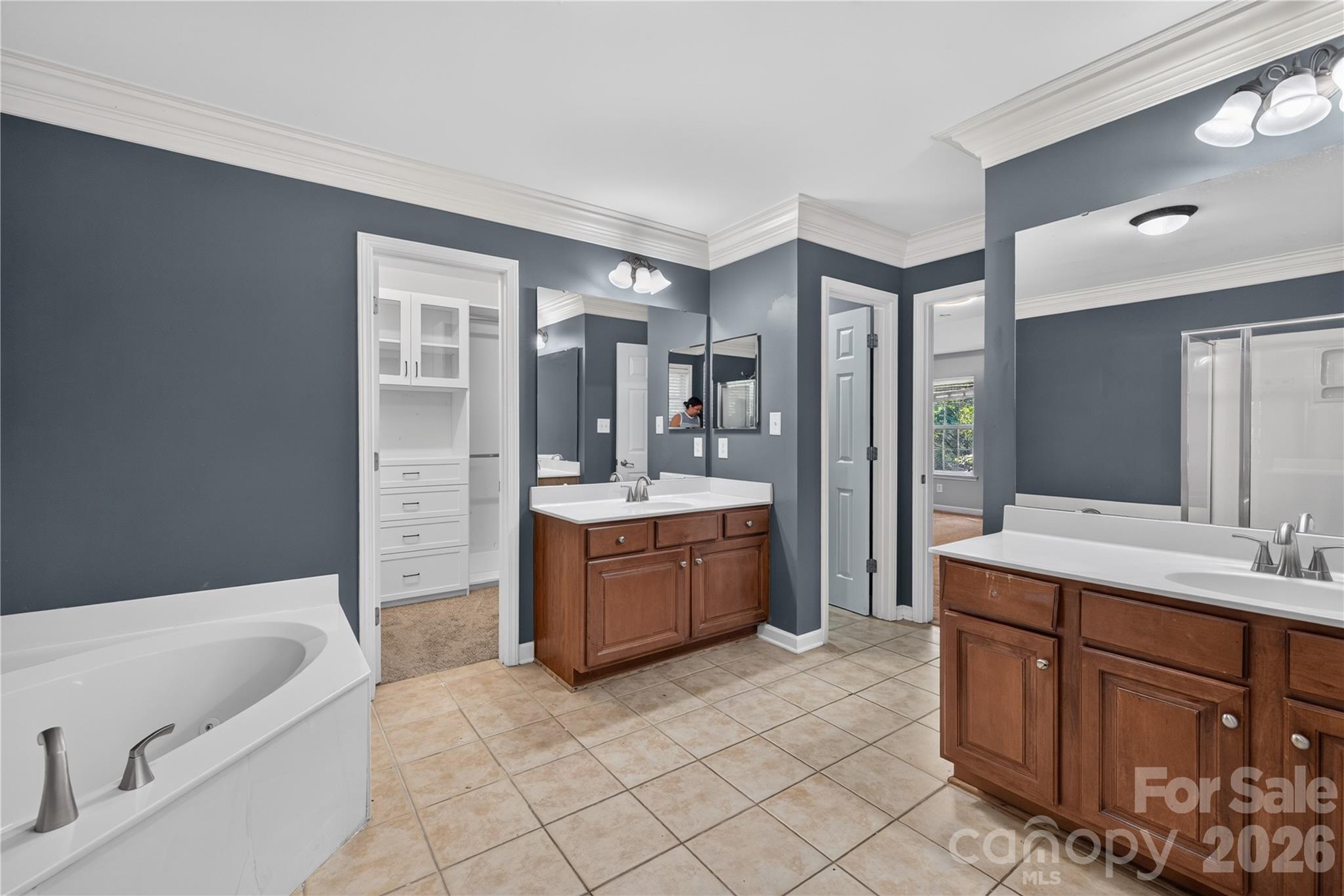 6301 Crown Hill Drive — Charlotte