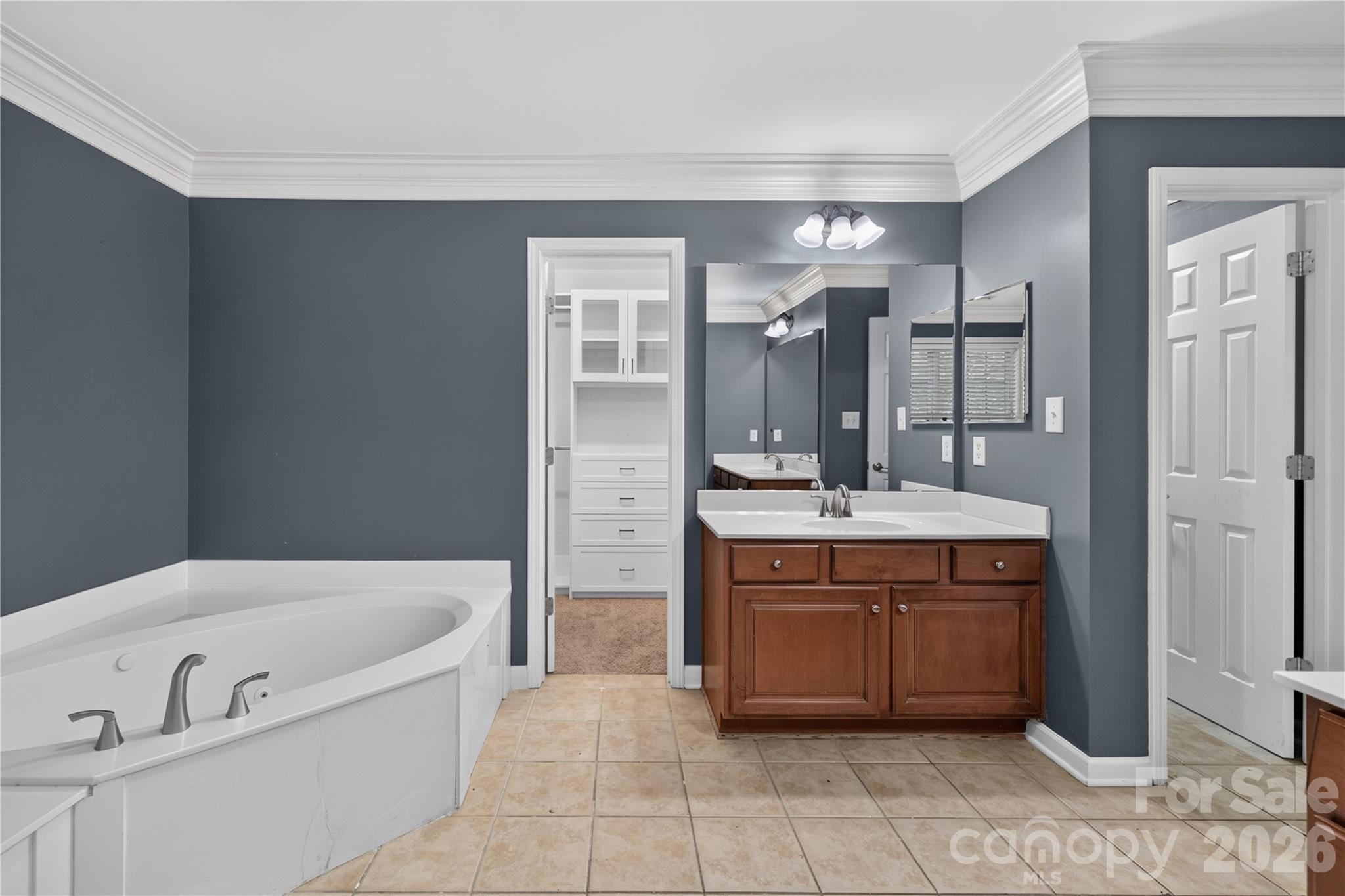 6301 Crown Hill Drive — Charlotte