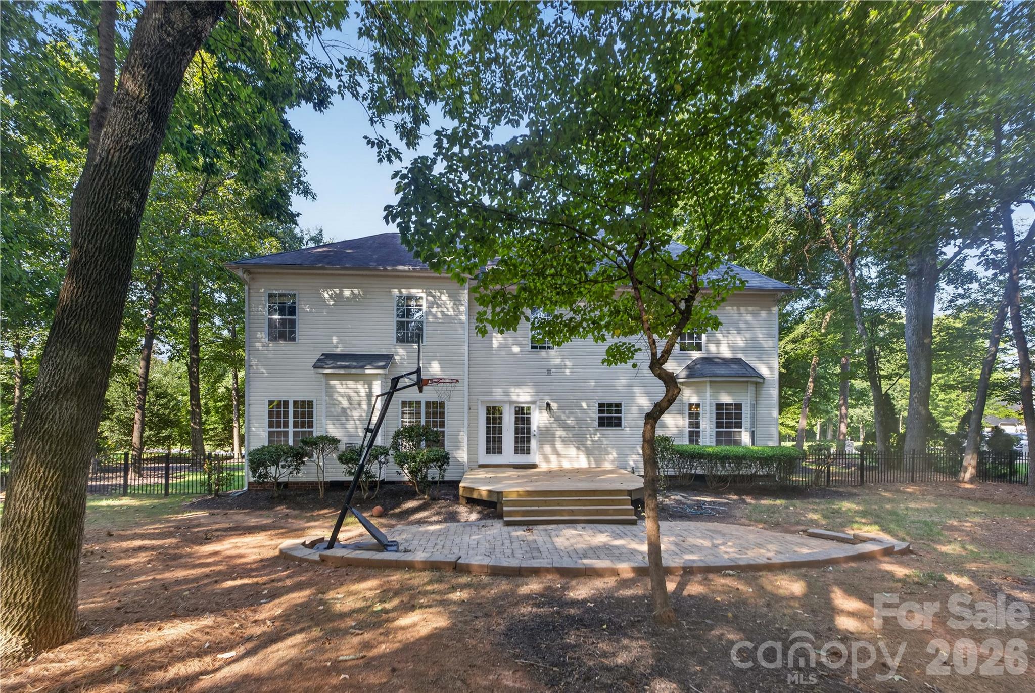 6301 Crown Hill Drive — Charlotte