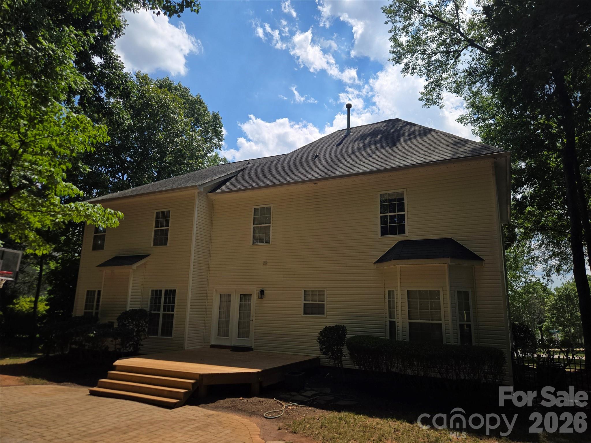 6301 Crown Hill Drive — Charlotte