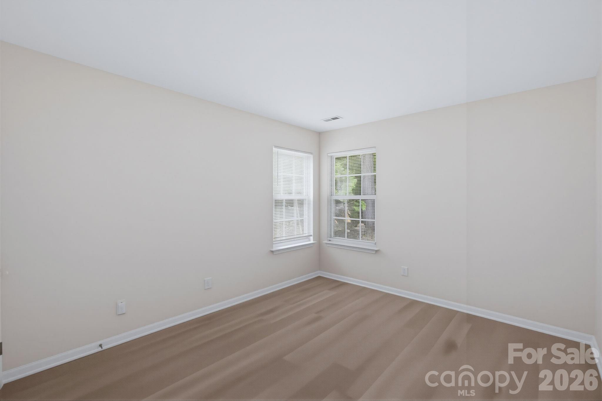 6408 Spanish Moss Lane — Charlotte