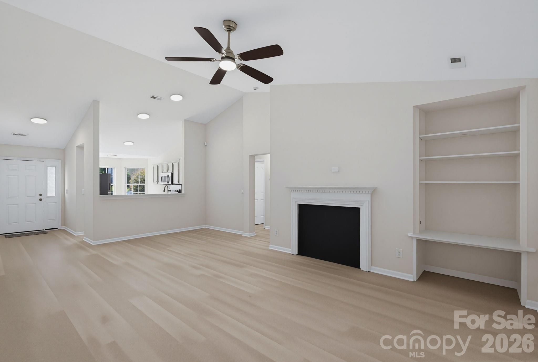 6408 Spanish Moss Lane — Charlotte