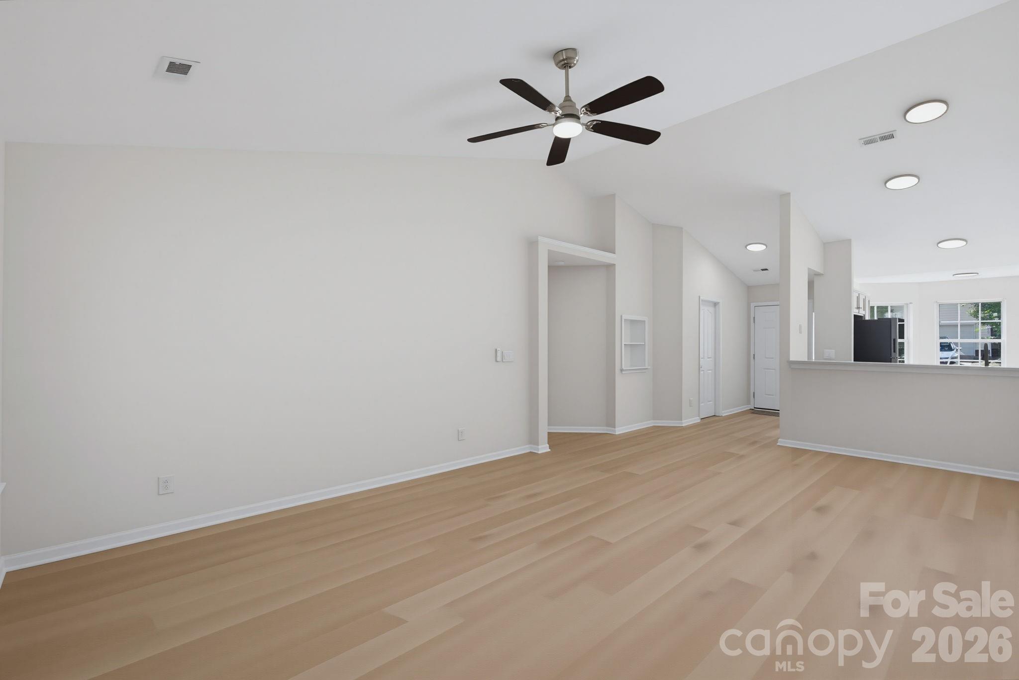 6408 Spanish Moss Lane — Charlotte