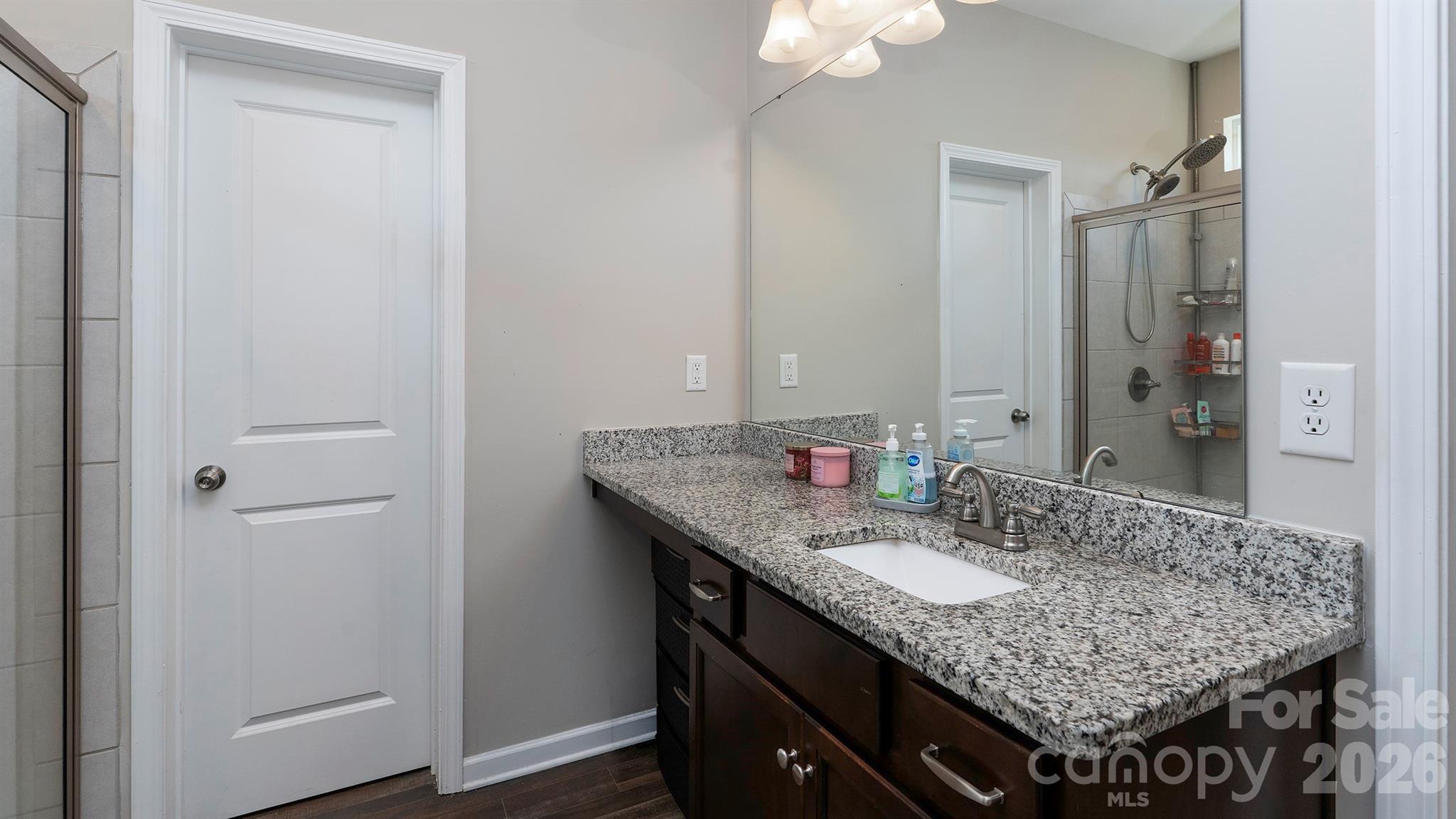 255 Kerri Dawn Lane — Locust