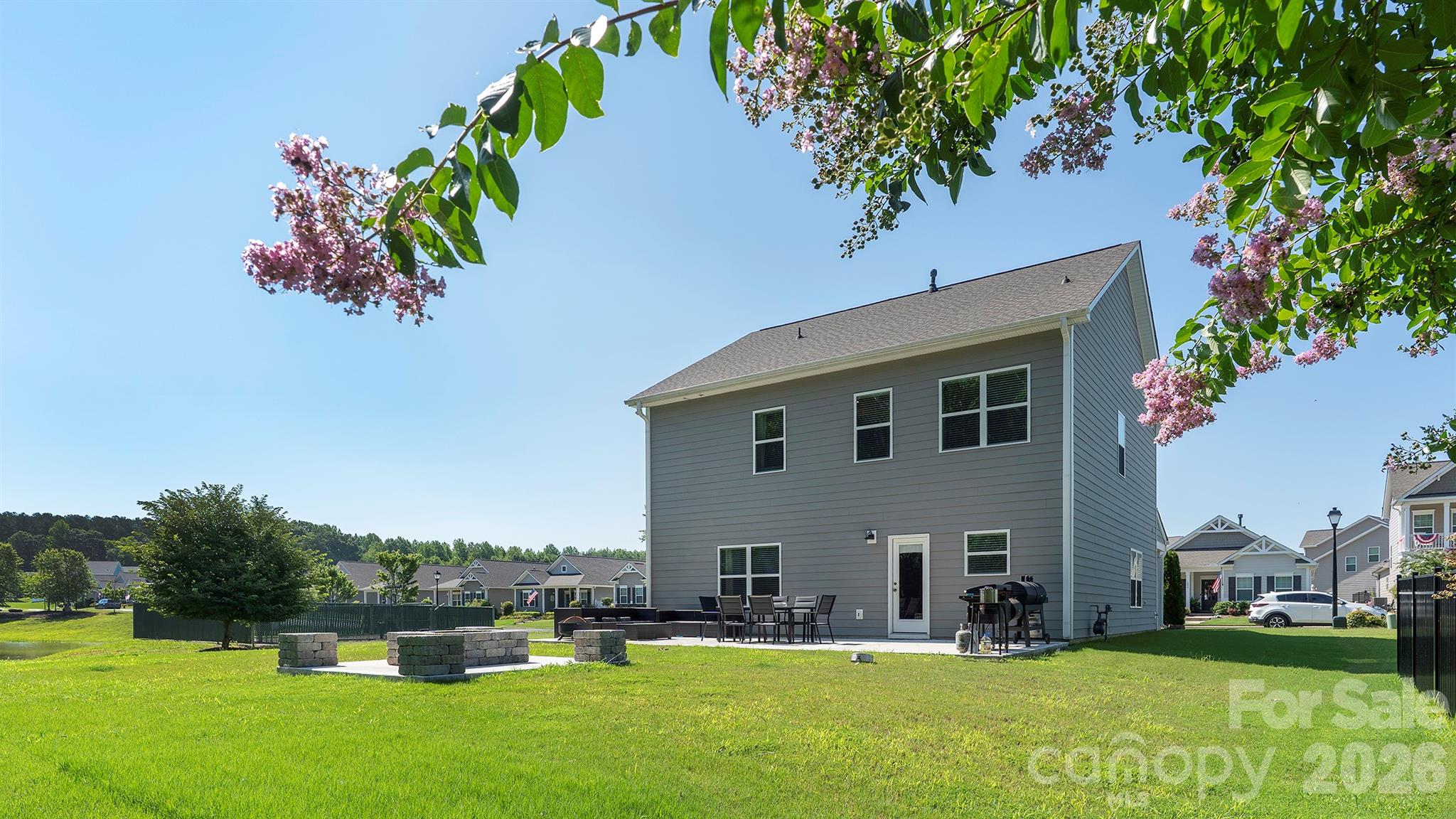 255 Kerri Dawn Lane — Locust