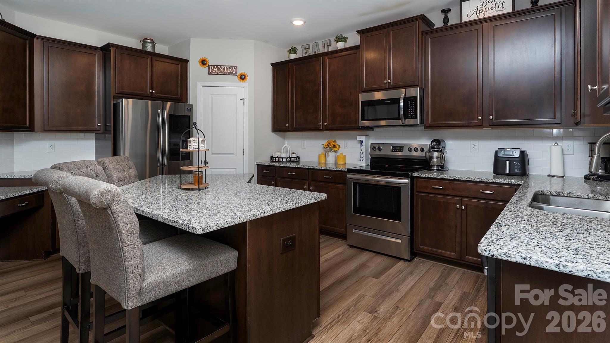 255 Kerri Dawn Lane — Locust