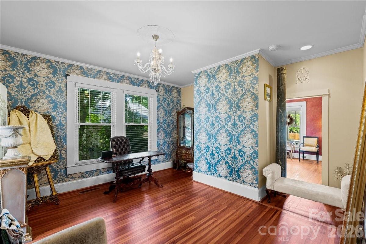 501 W 2nd Avenue — Lexington