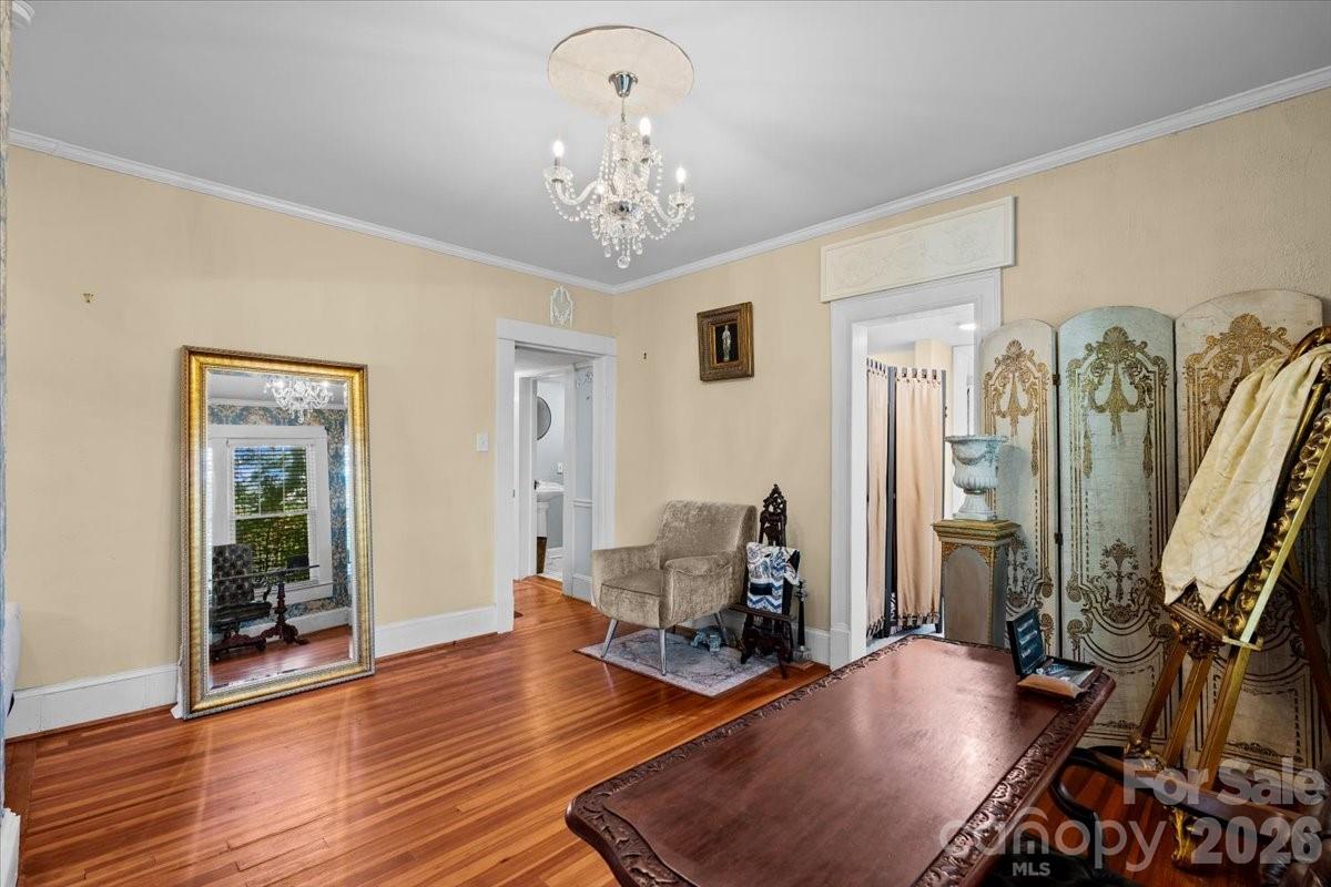 501 W 2nd Avenue — Lexington