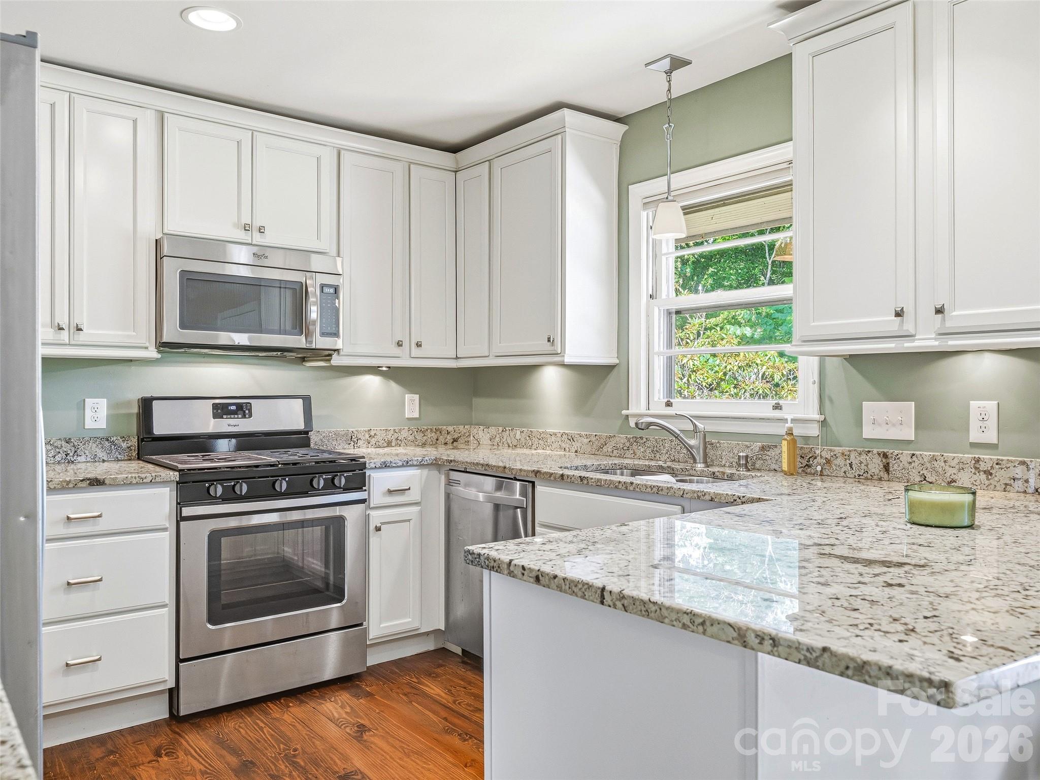 66 Hampden Road — Asheville