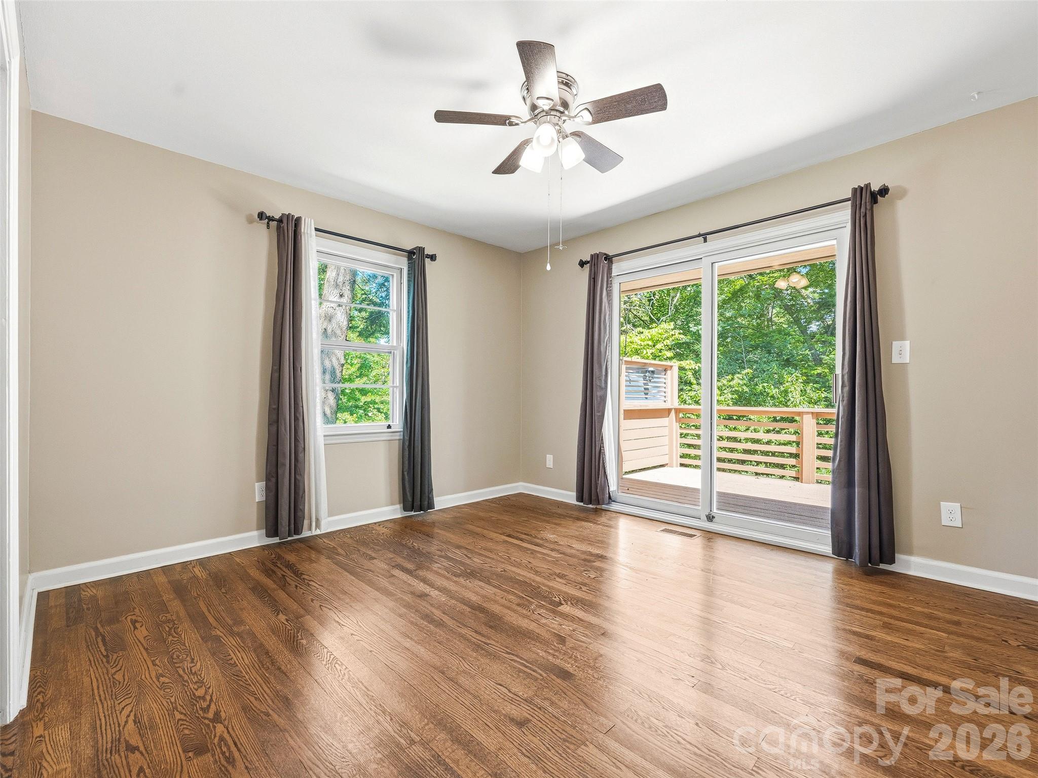 66 Hampden Road — Asheville