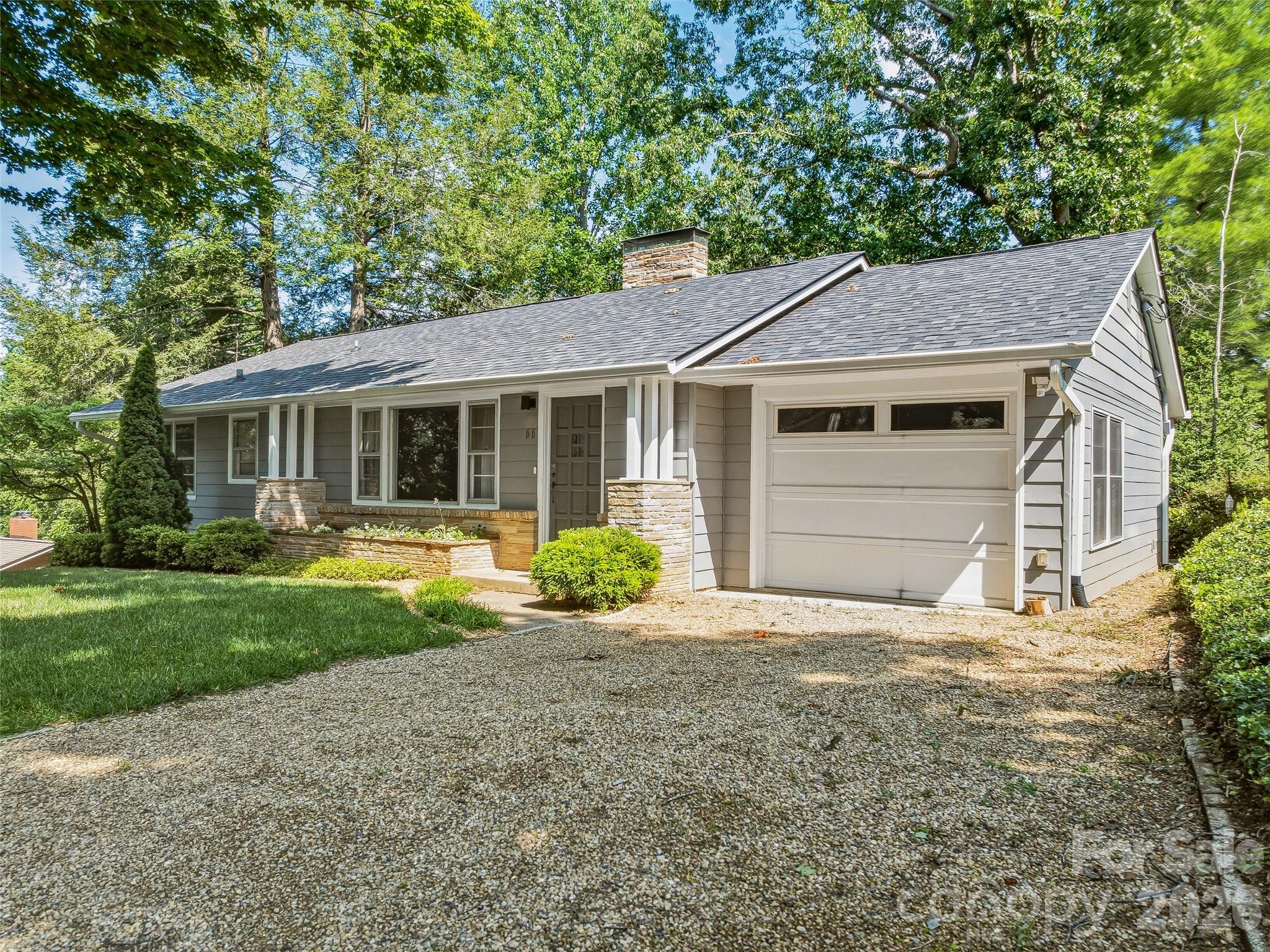 66 Hampden Road — Asheville