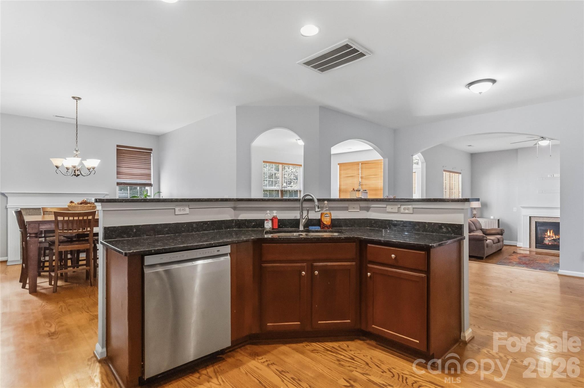 8522 Delamere Lane — Charlotte