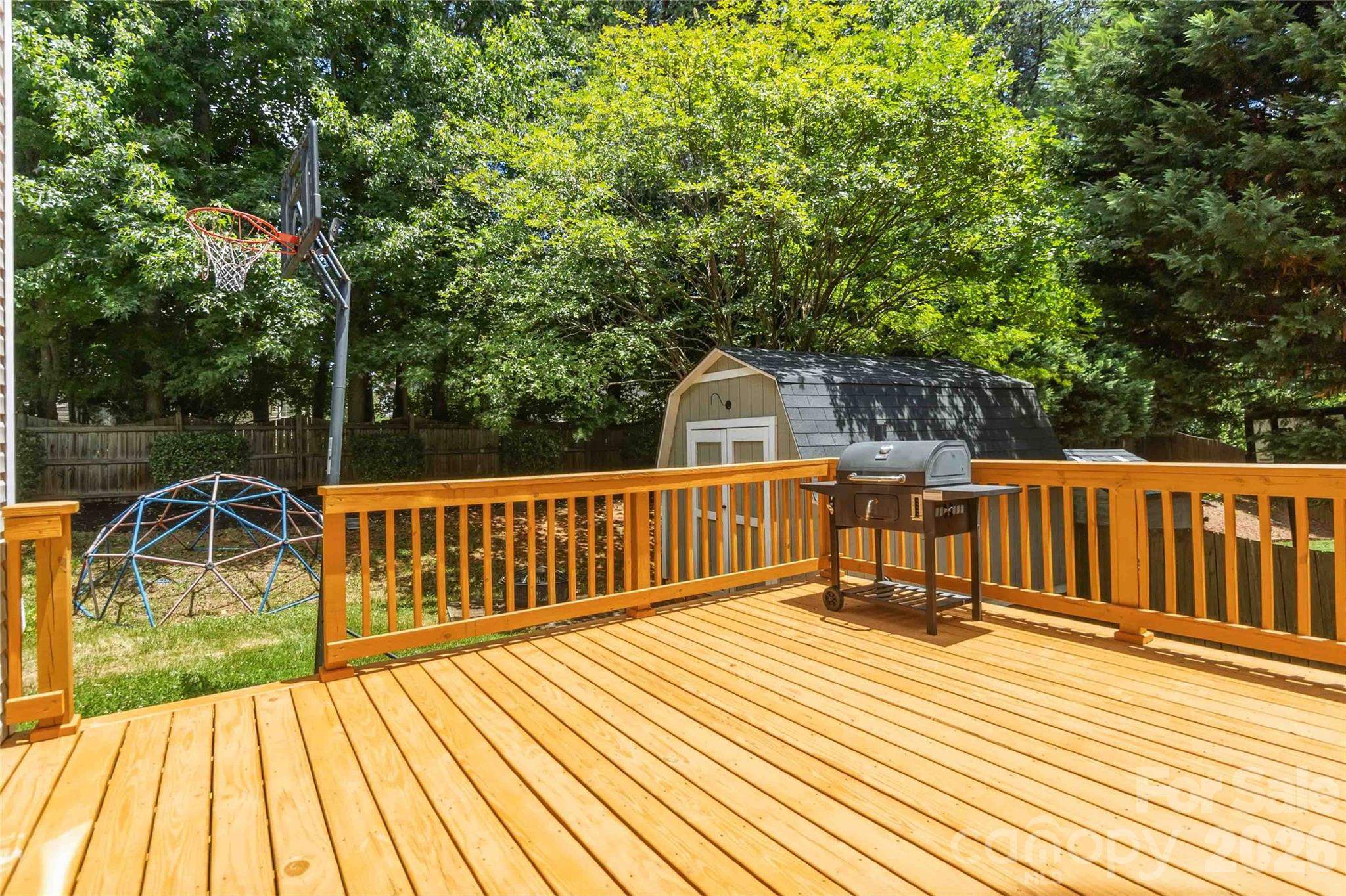 8522 Delamere Lane — Charlotte