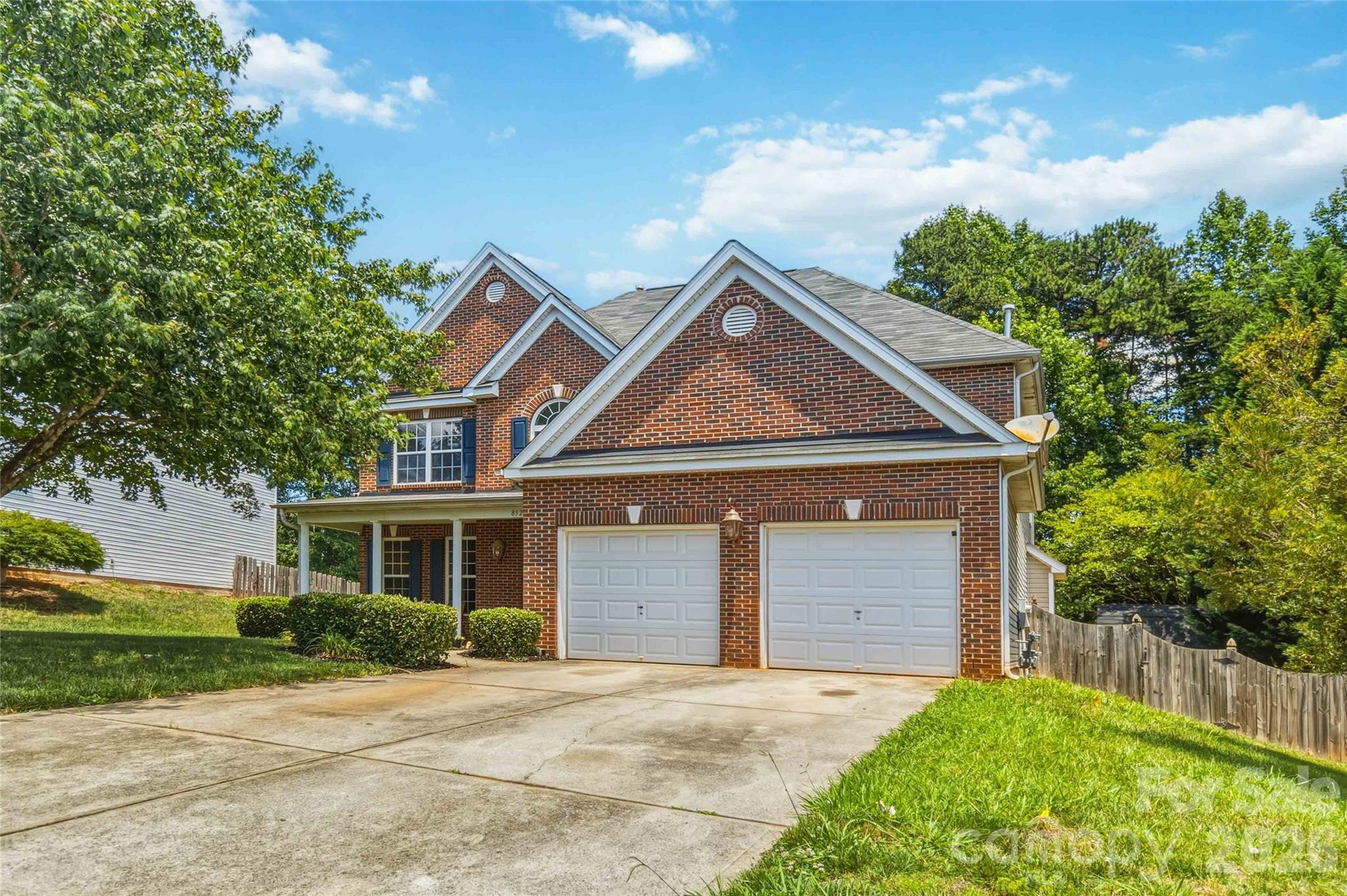 8522 Delamere Lane — Charlotte
