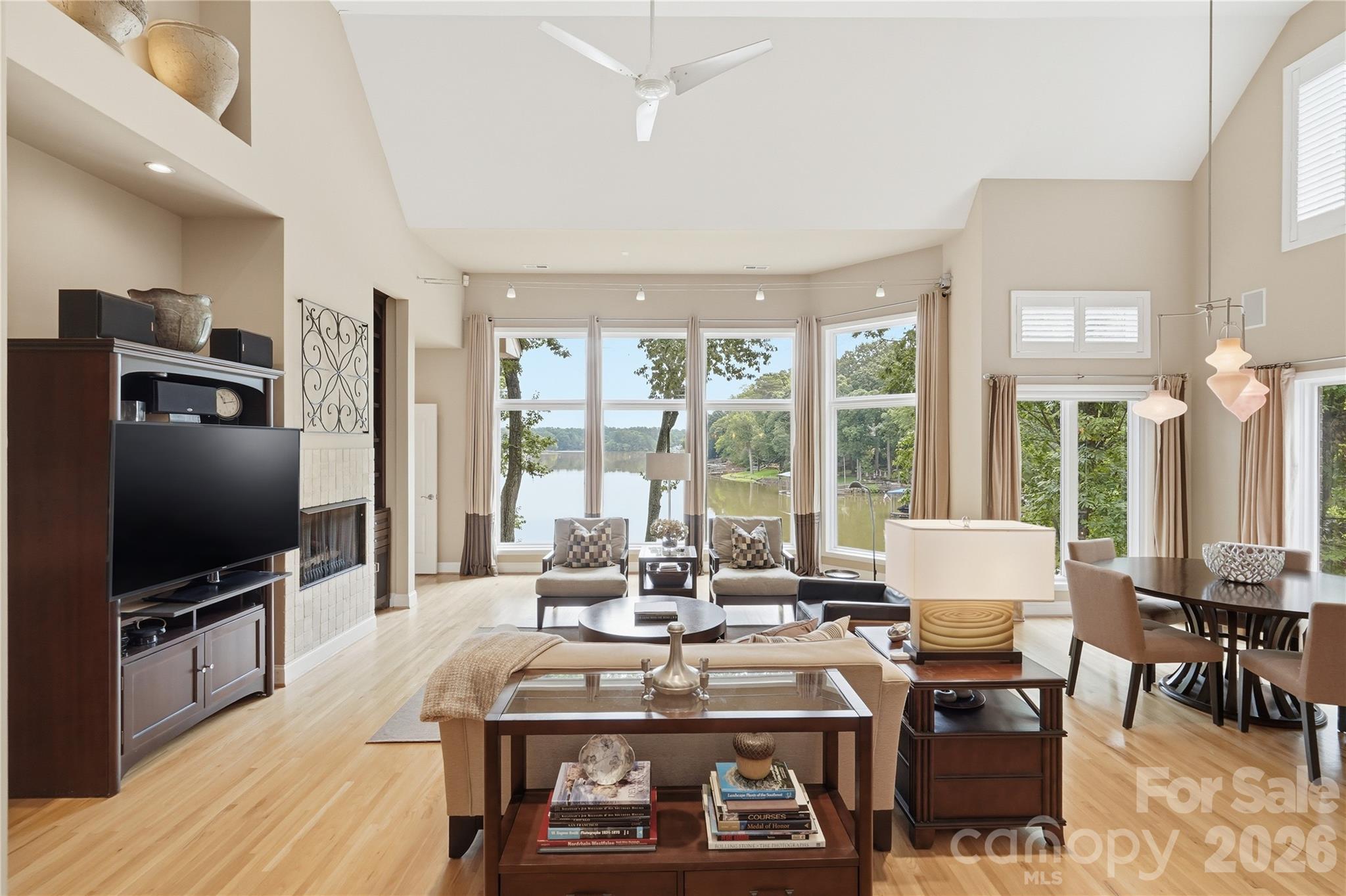 1075 Lakefront Woods Drive — Belmont