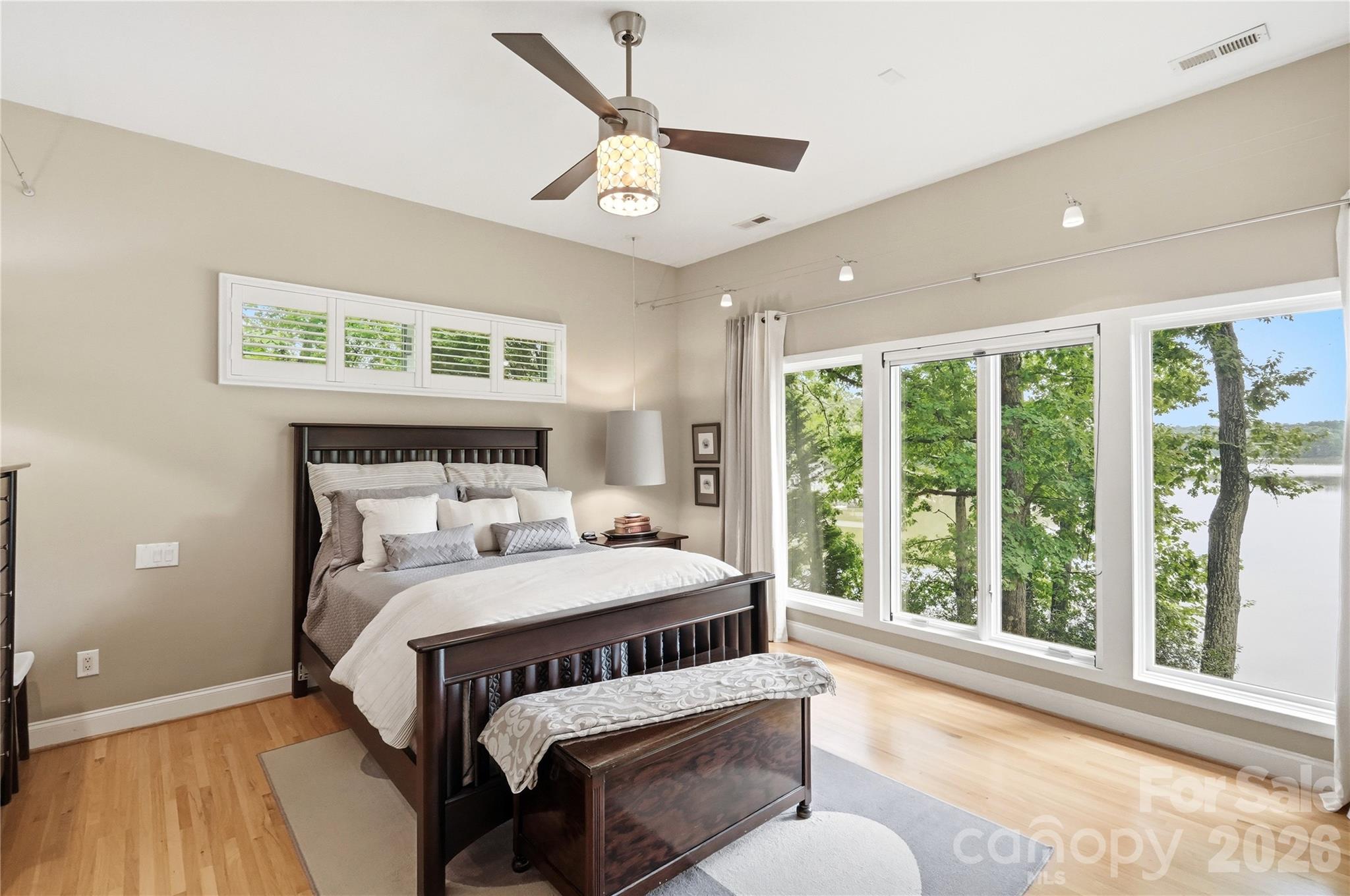 1075 Lakefront Woods Drive — Belmont