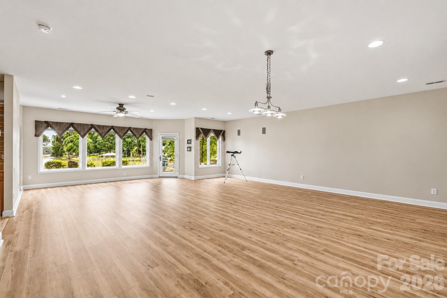 1075 Lakefront Woods Drive — Belmont