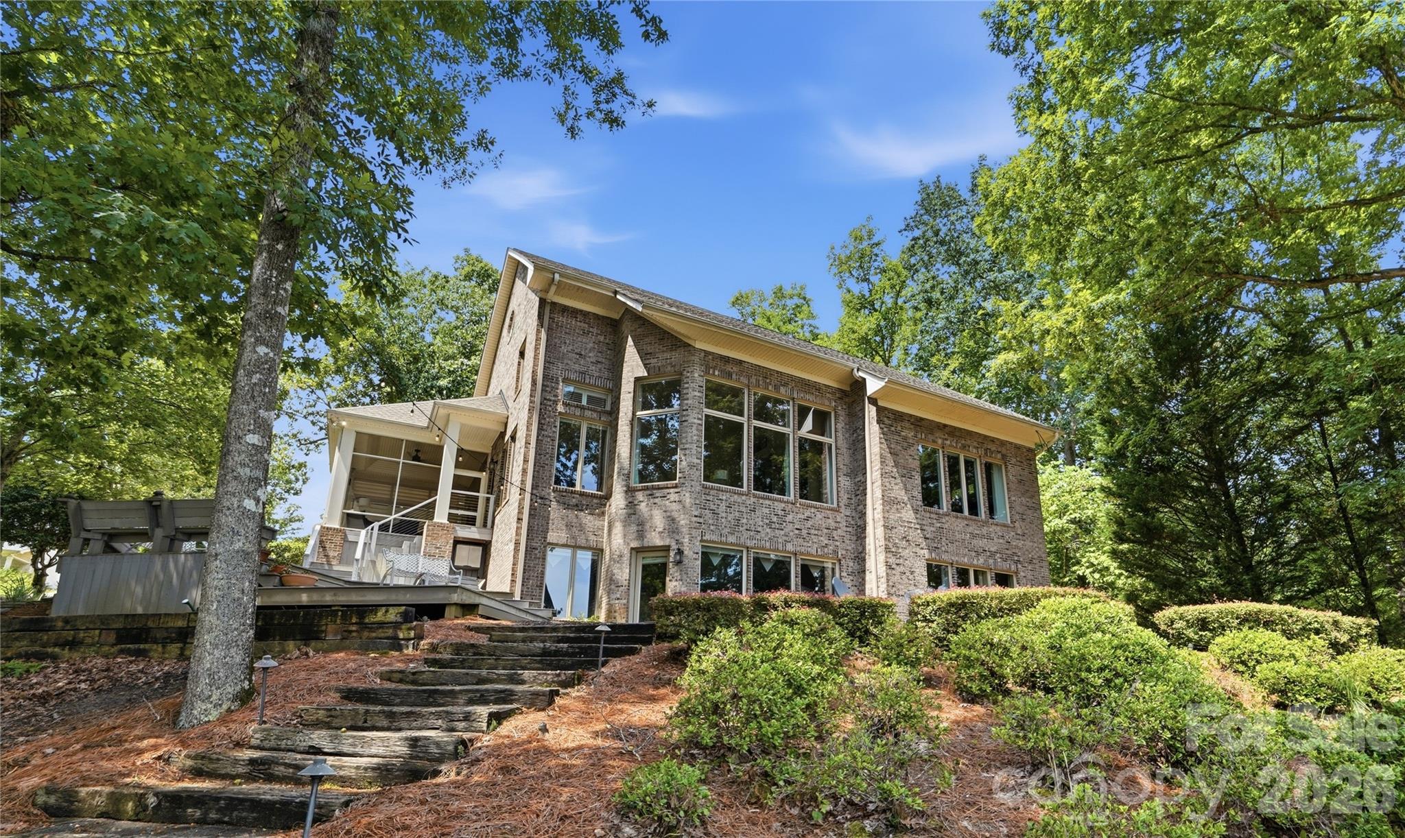 1075 Lakefront Woods Drive — Belmont