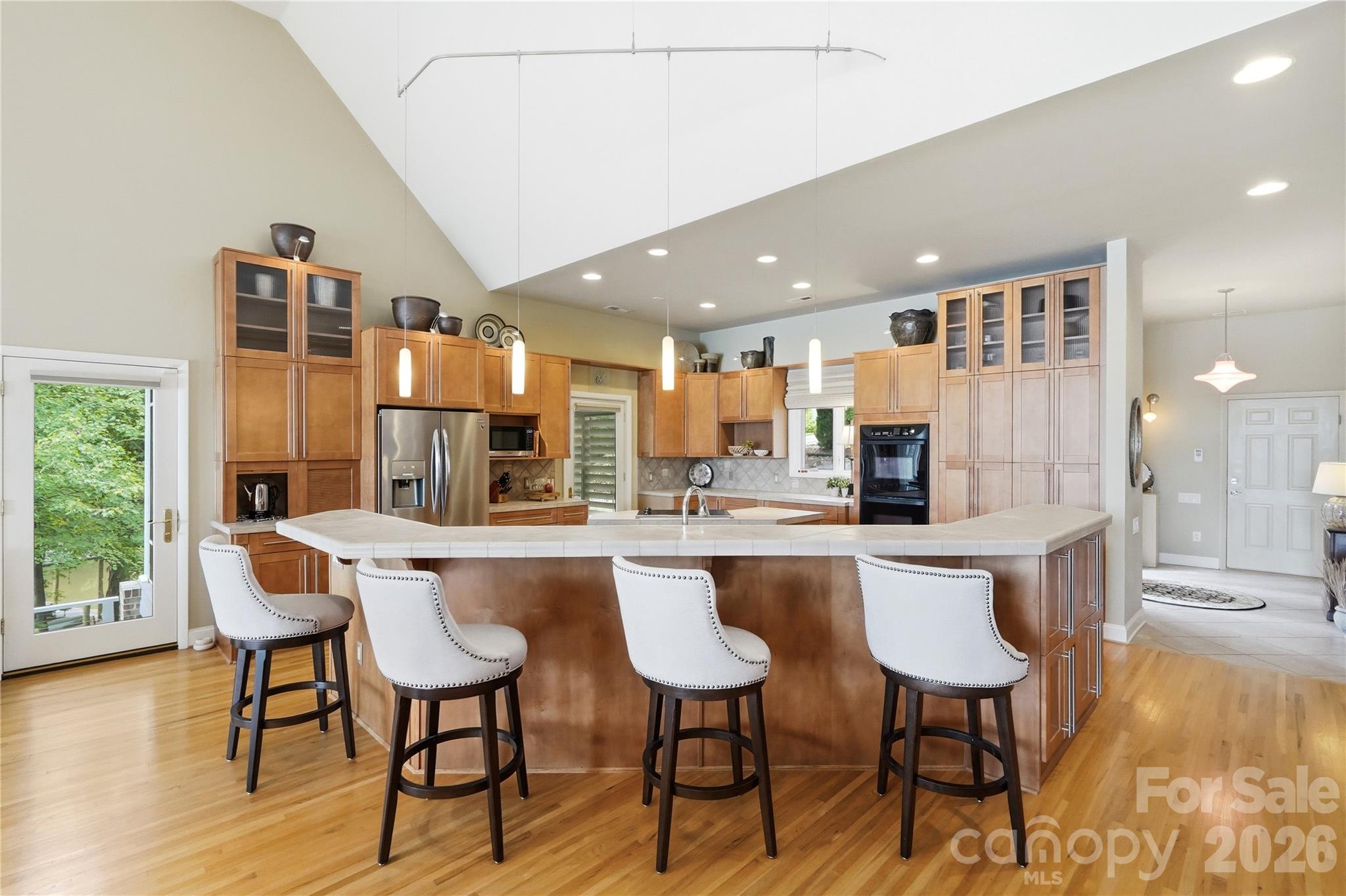 1075 Lakefront Woods Drive — Belmont