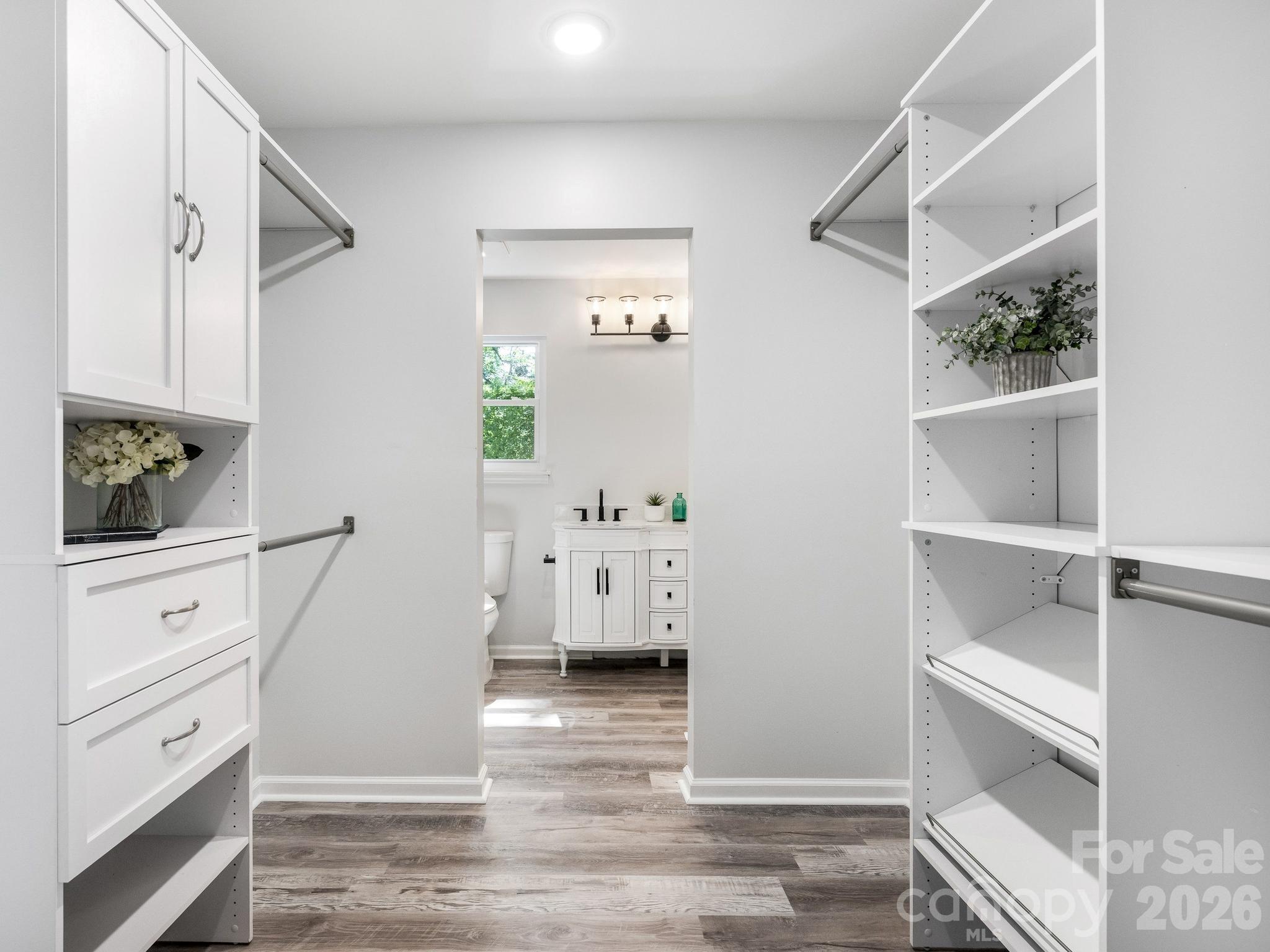 9501 Buckskin Lane — Charlotte