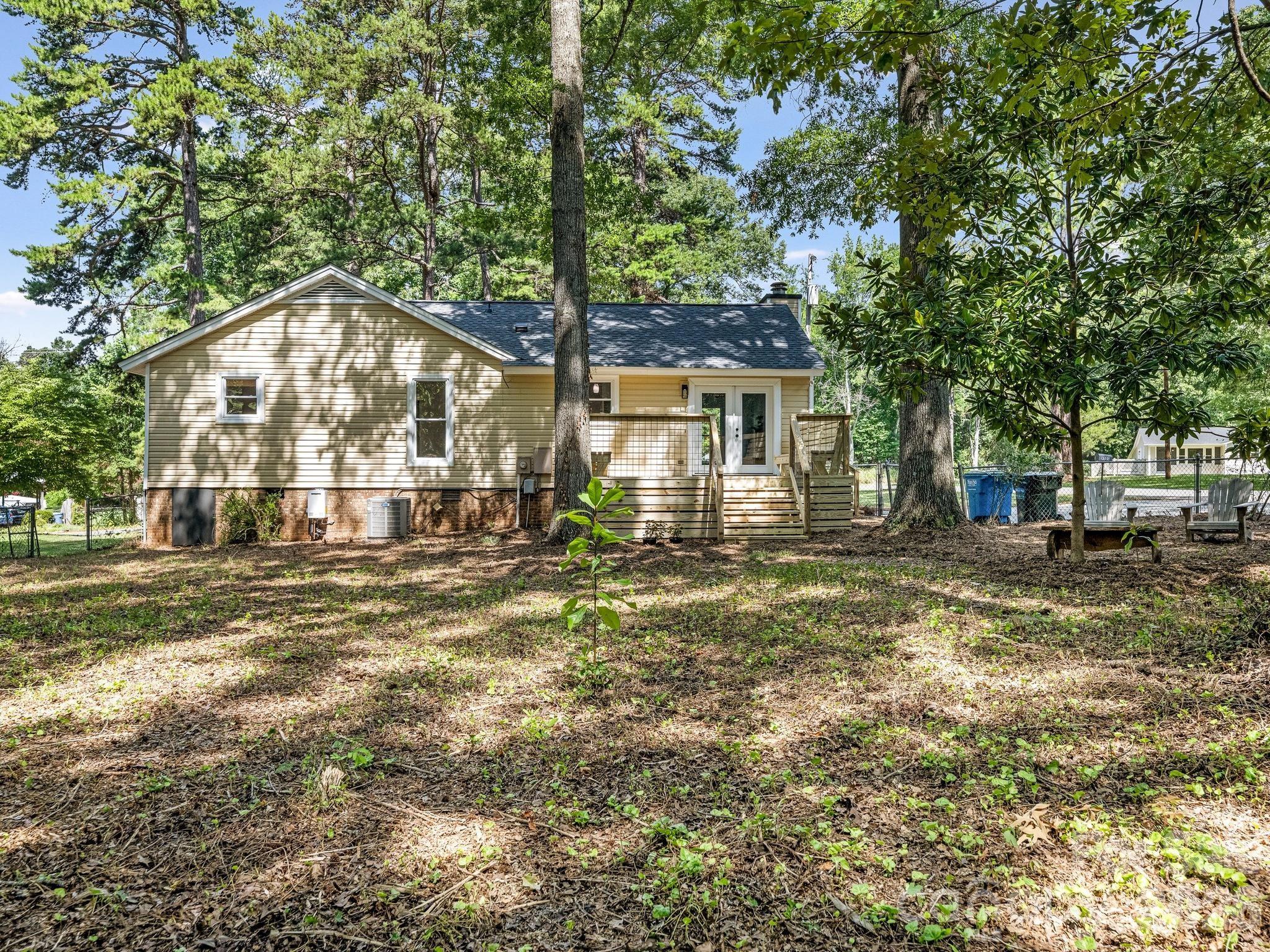 9501 Buckskin Lane — Charlotte