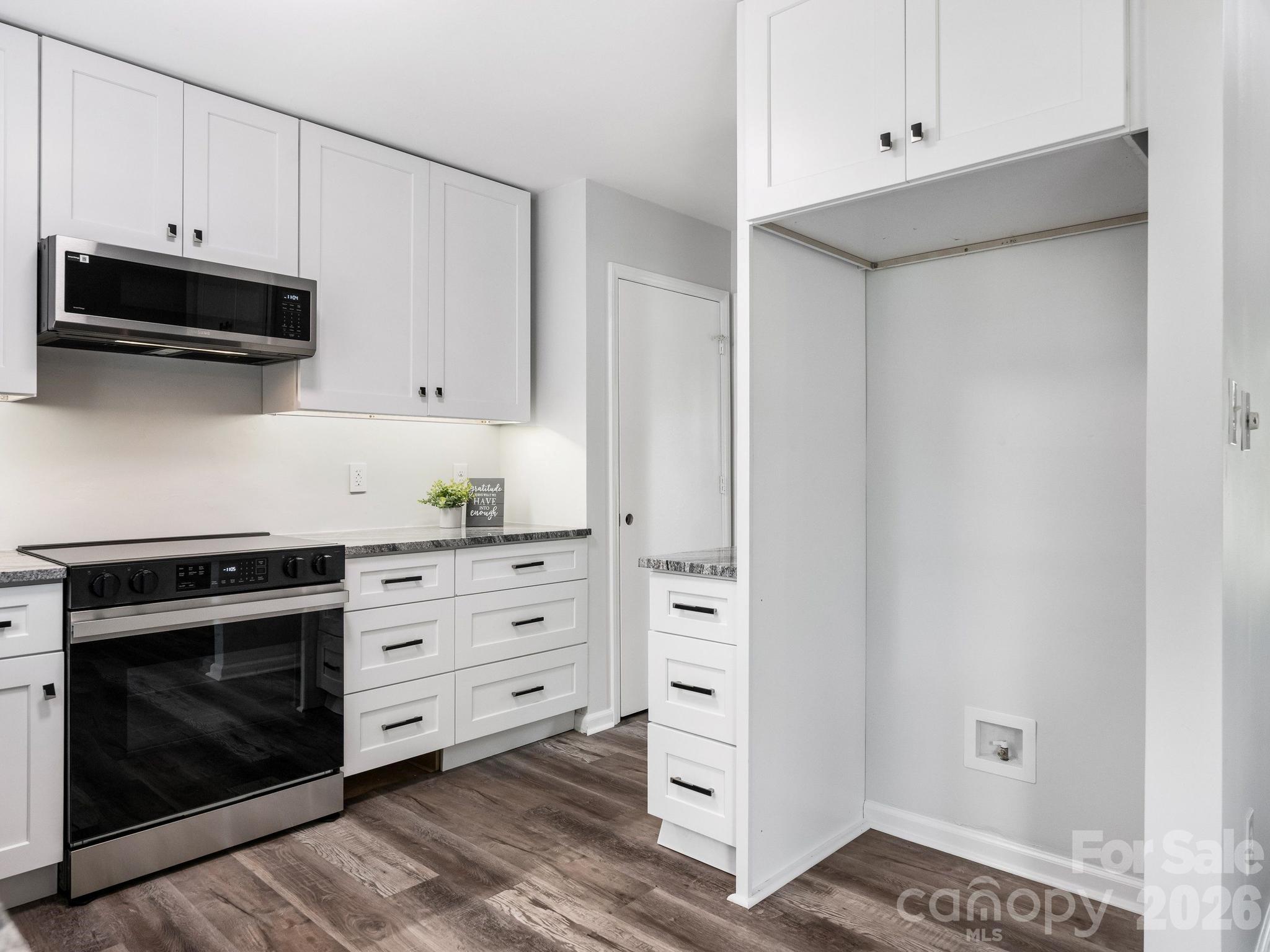 9501 Buckskin Lane — Charlotte