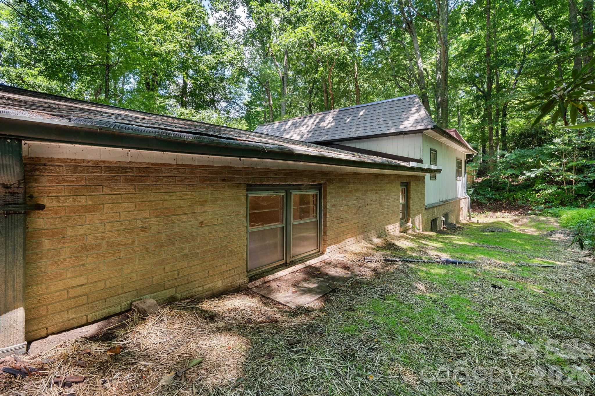 121 Horseshoe Drive — Boone