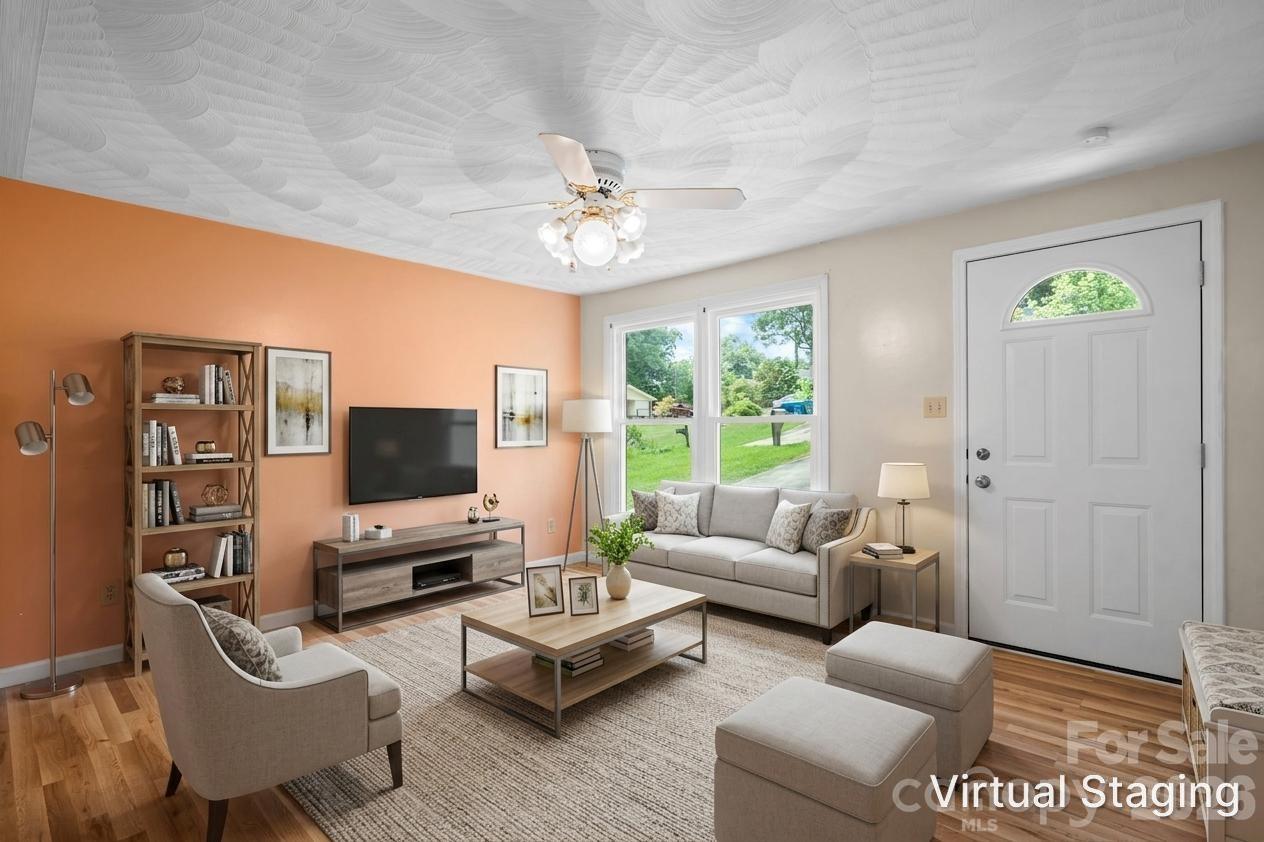 2428 Cedar Valley Drive — Conover