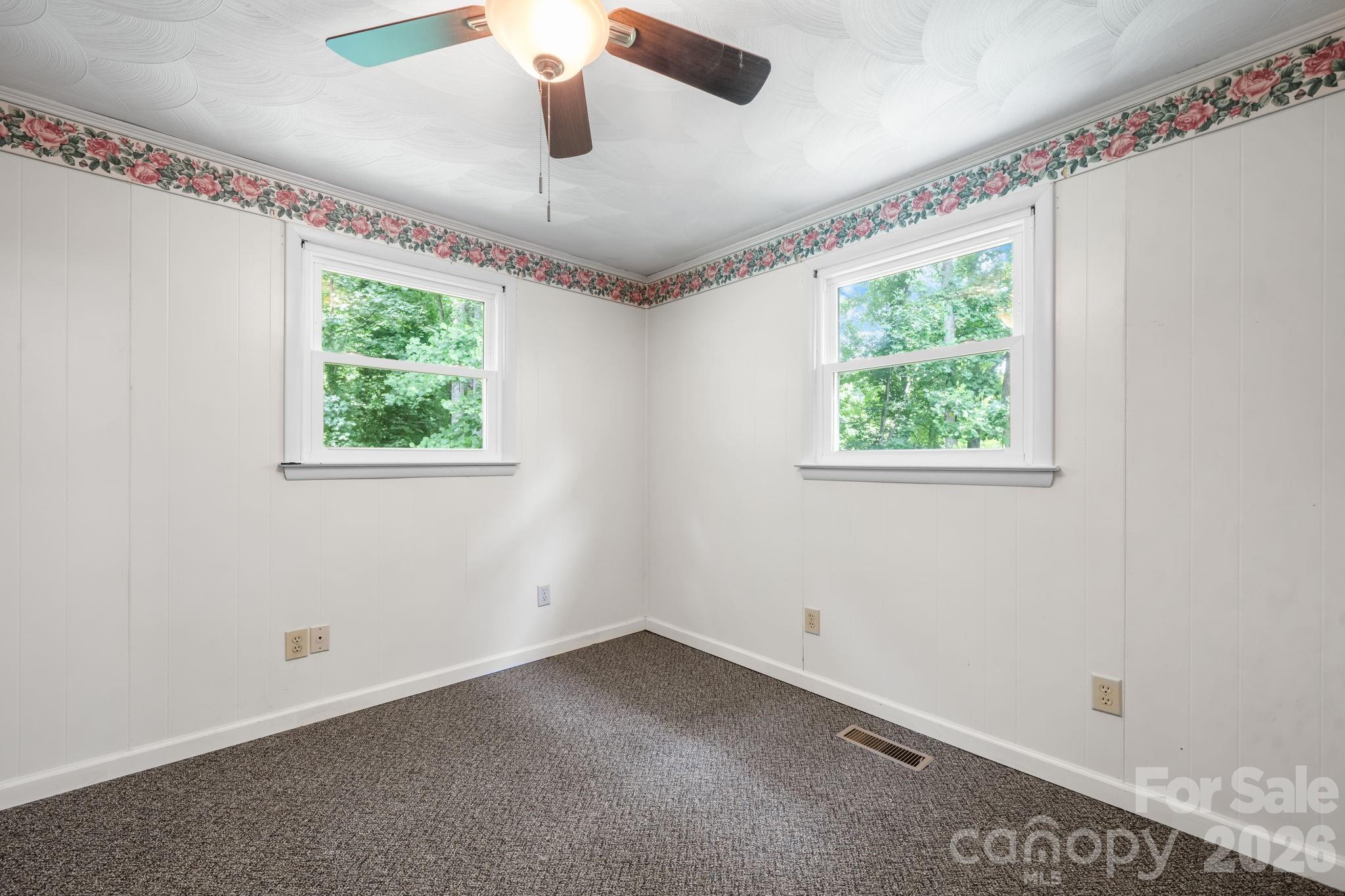2428 Cedar Valley Drive — Conover