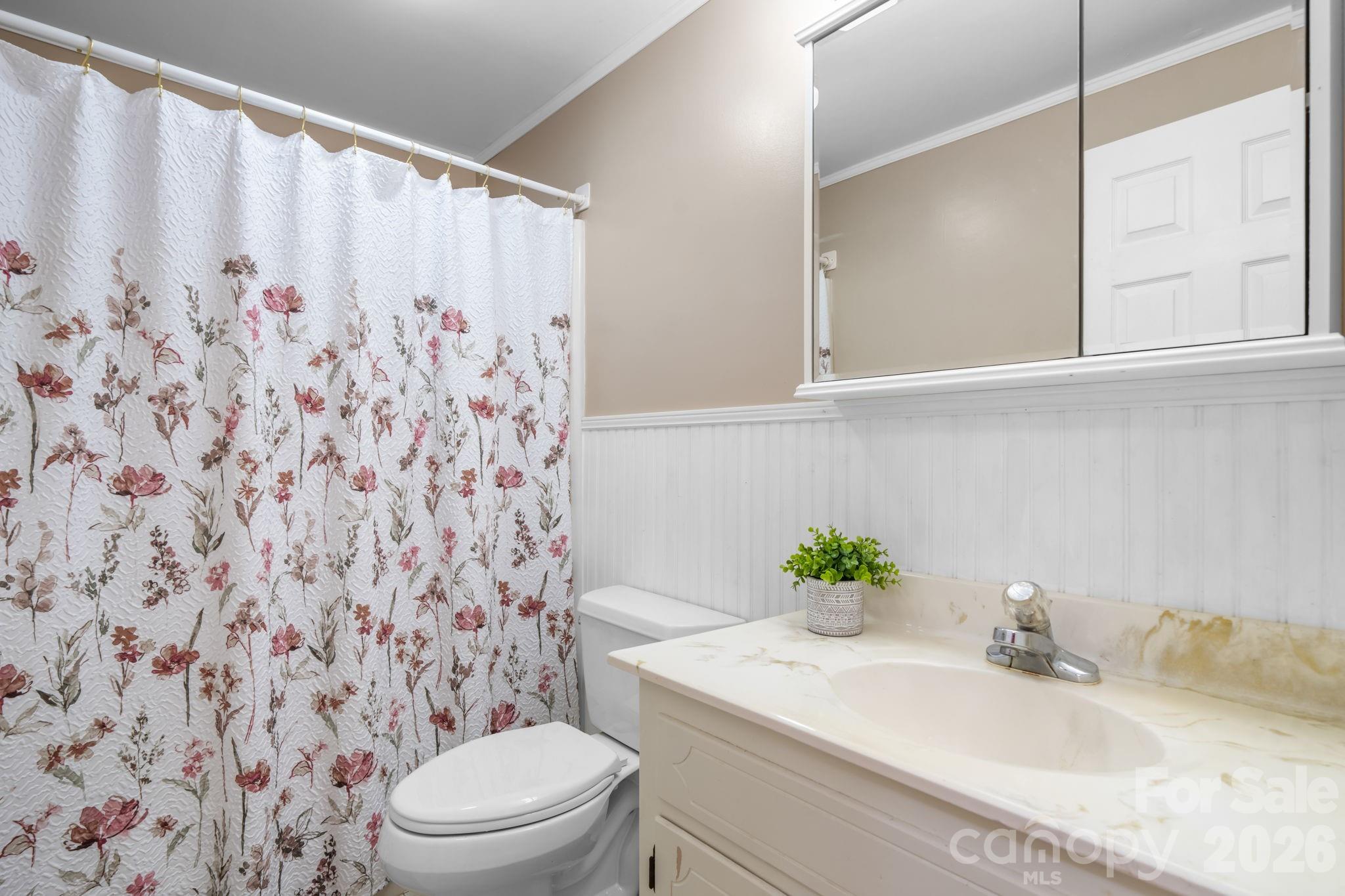 2428 Cedar Valley Drive — Conover