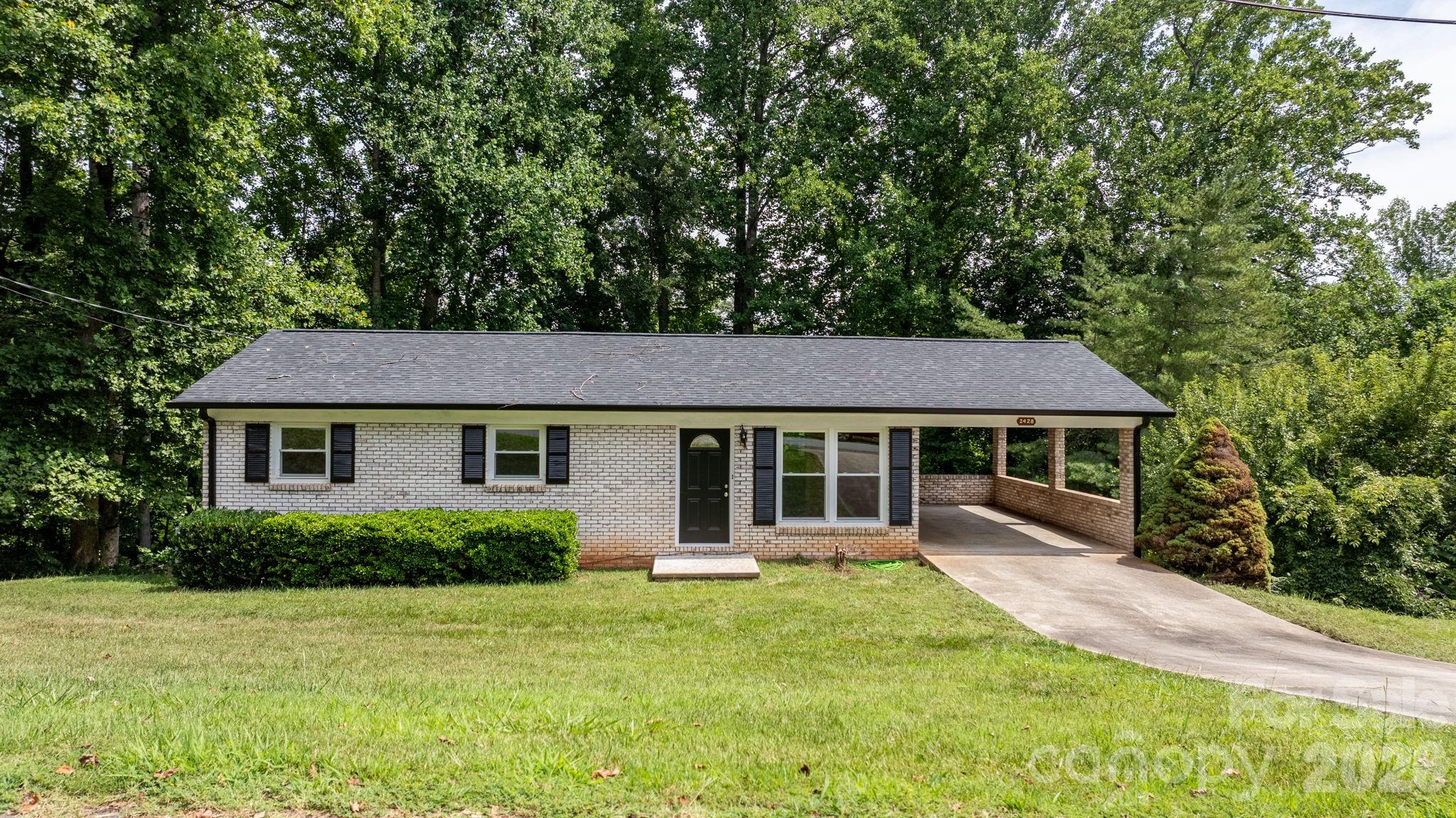 2428 Cedar Valley Drive — Conover