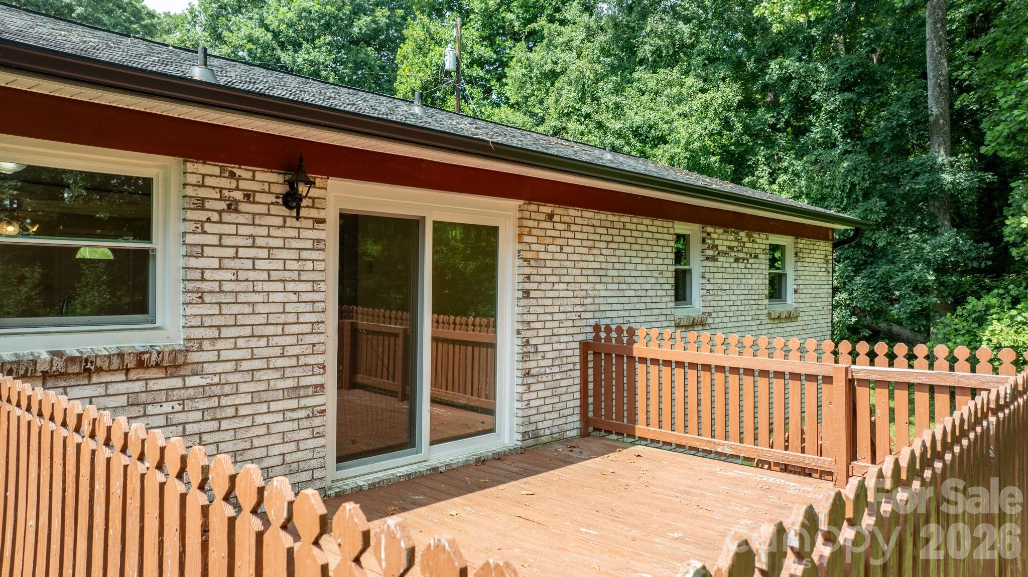 2428 Cedar Valley Drive — Conover