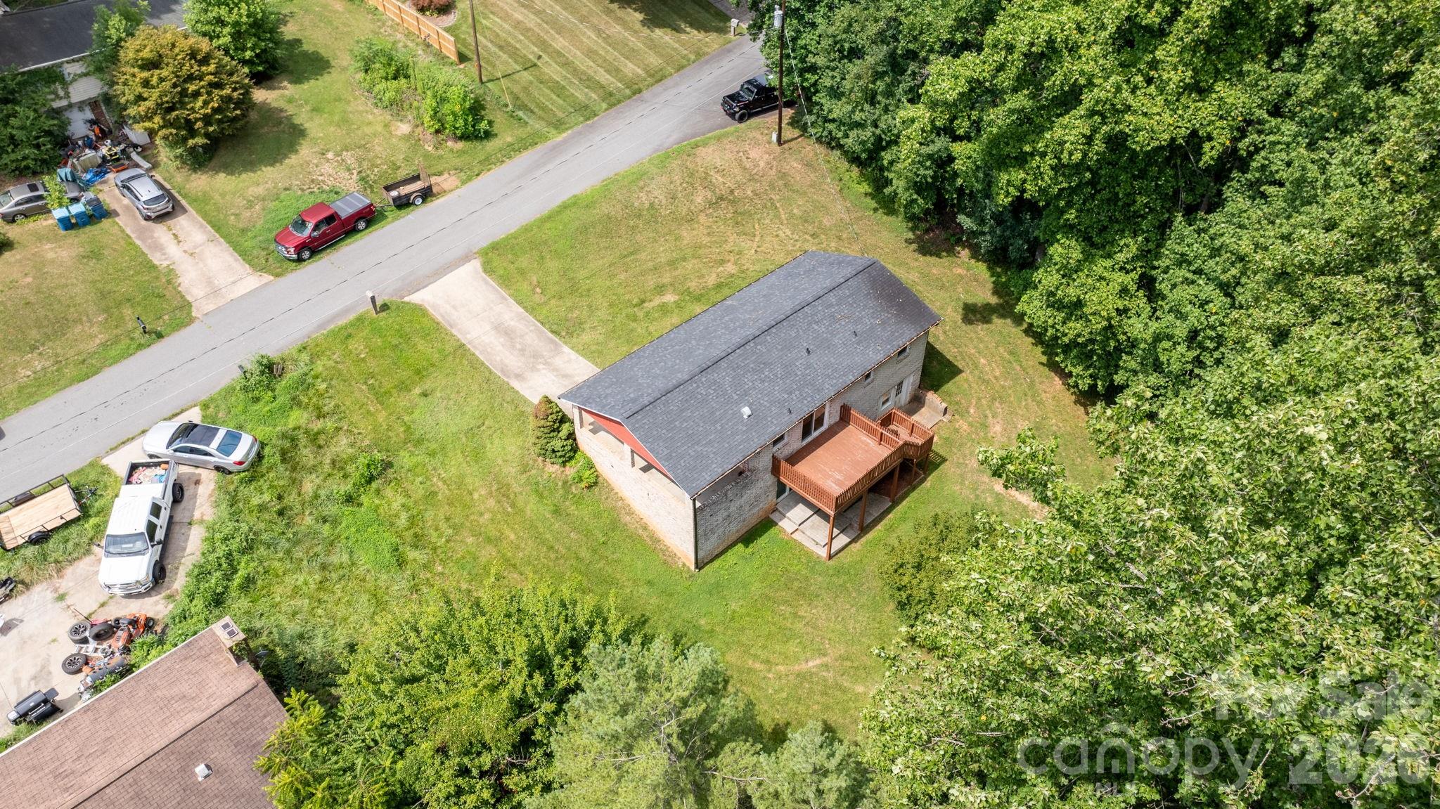 2428 Cedar Valley Drive — Conover